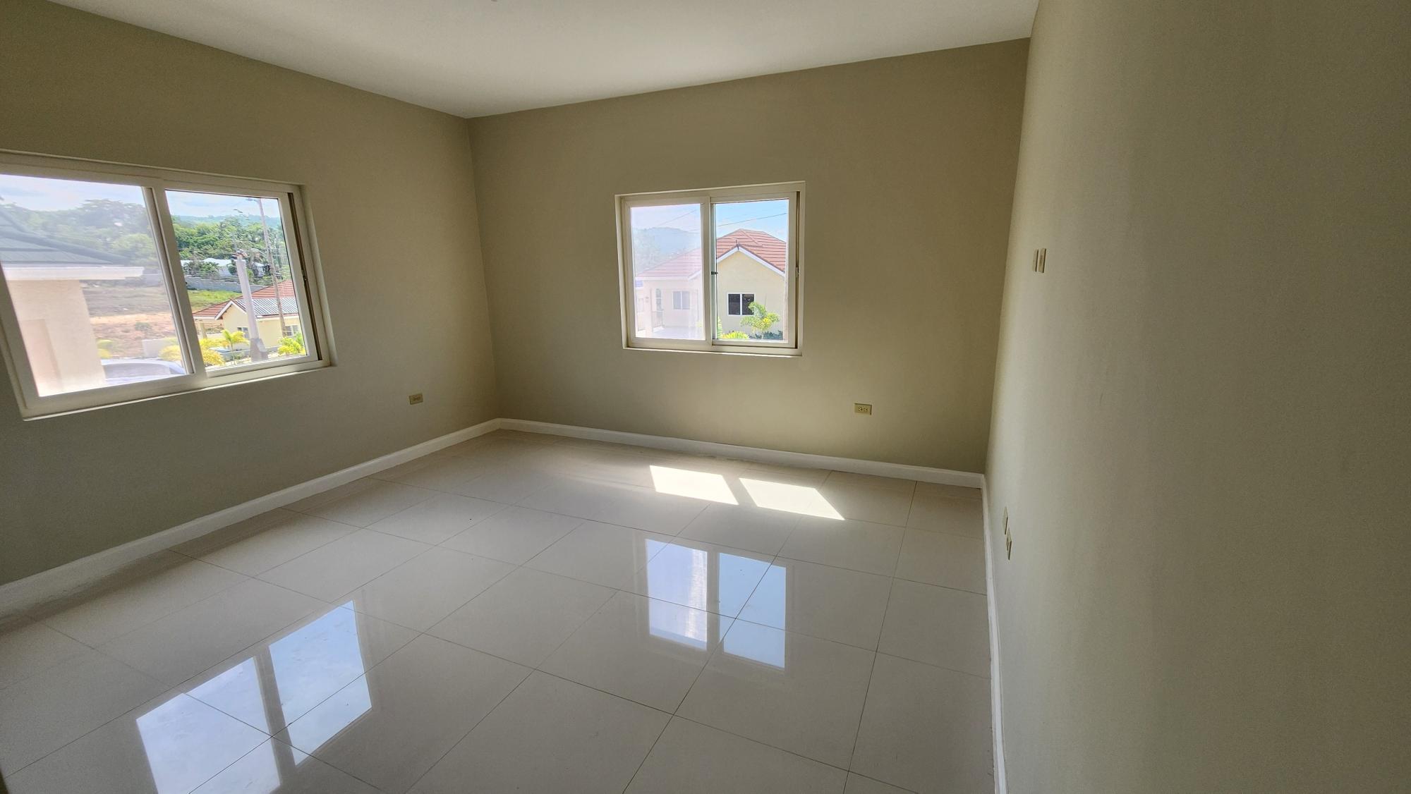 House For Rent: LANCEWOOD MEADOWS, Ocho Rios | $150,000 photo 11