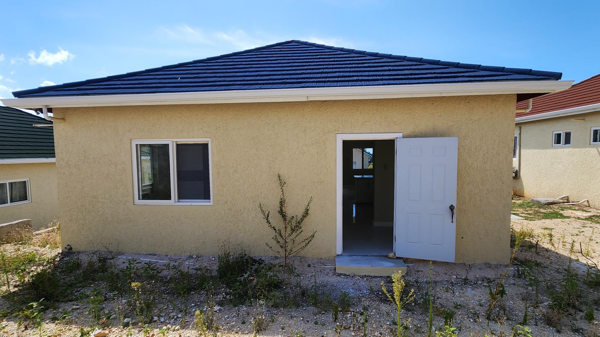 House For Rent: LANCEWOOD MEADOWS, Ocho Rios | $150,000 photo 17