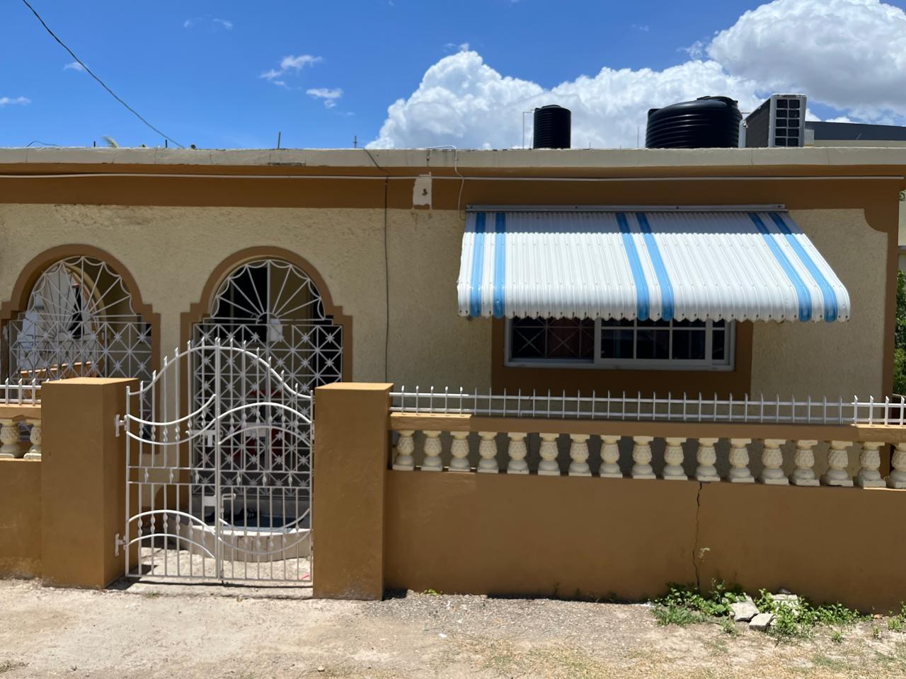 House For Sale: 4E GREATER PORTMORE, Greater Portmore | $22,000,000