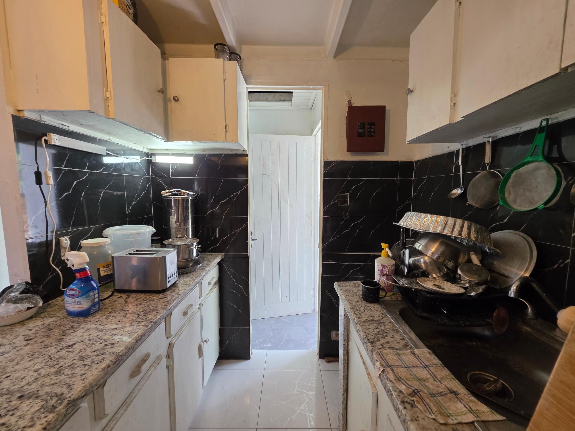 House For Sale: LAMMING AVENUE, Kingston 20 | $25,000,000 photo 17