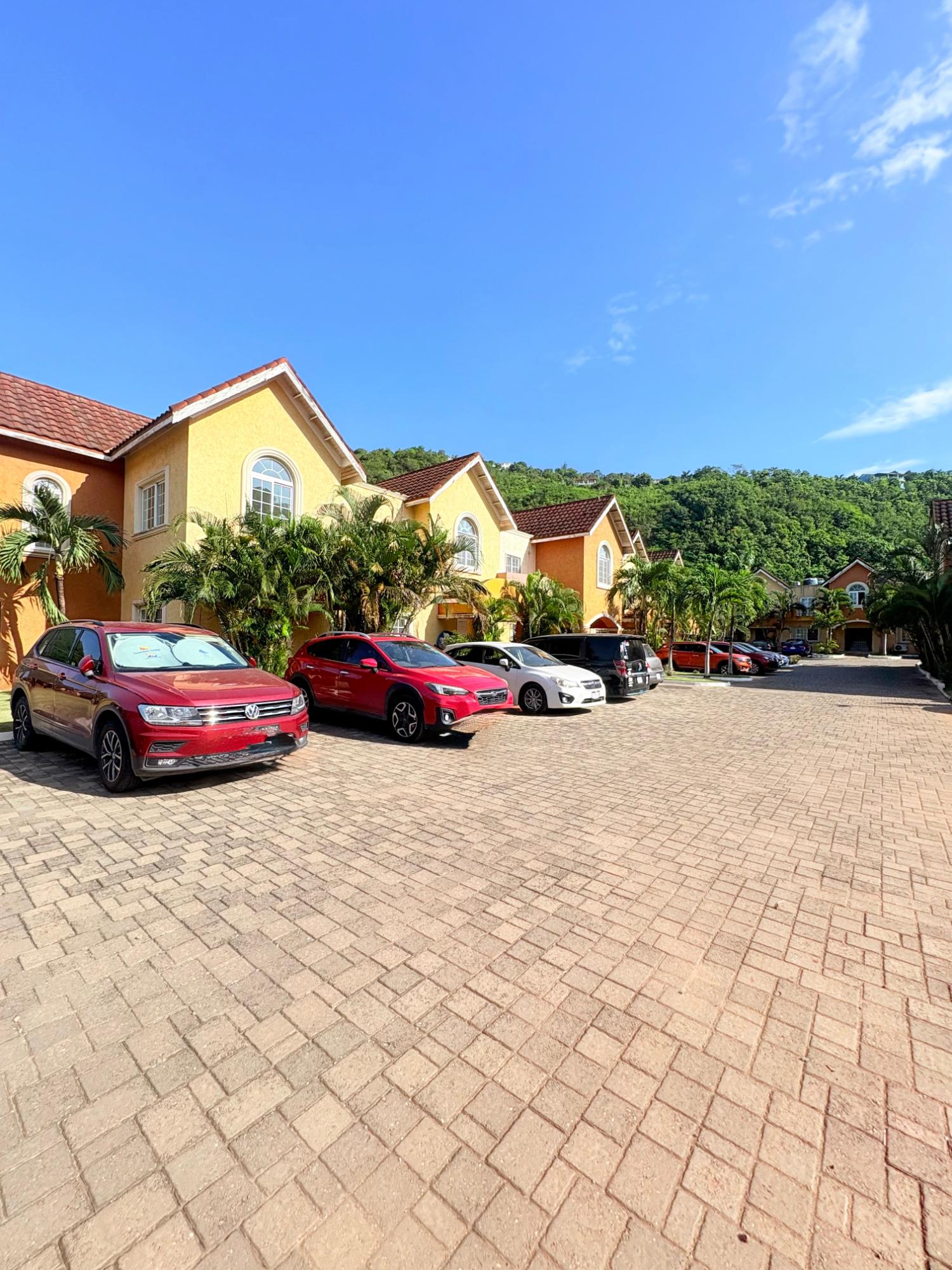 Apartment For Rent: HILLSIDE DRIVE, Kingston 19 | $175,000 photo 2