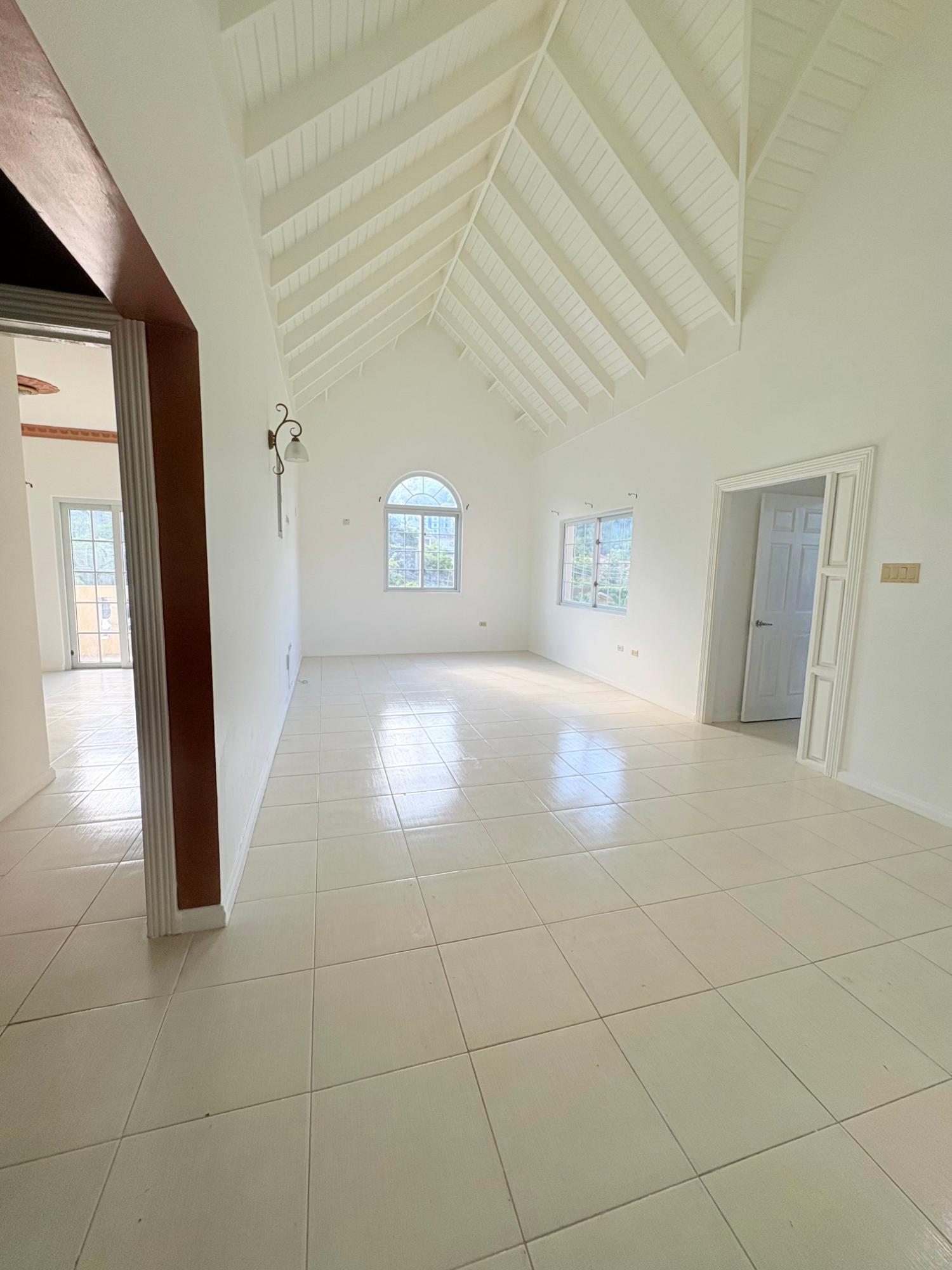 Apartment For Rent: HILLSIDE DRIVE, Kingston 19 | $175,000 photo 4