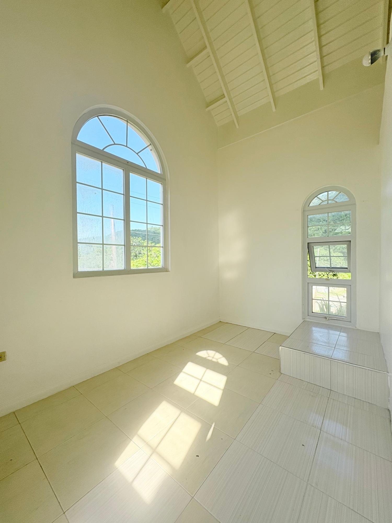 Apartment For Rent: HILLSIDE DRIVE, Kingston 19 | $175,000 photo 5