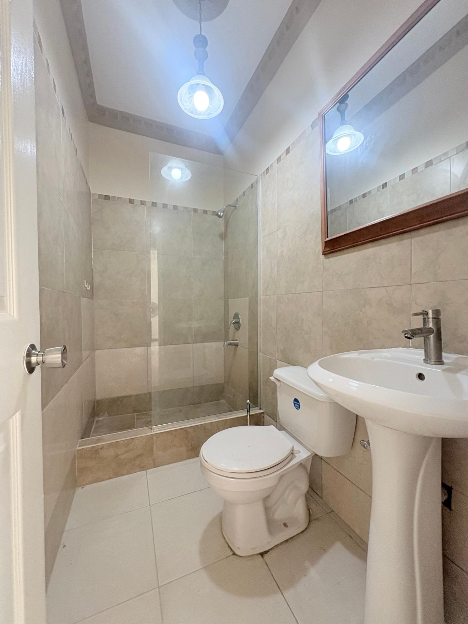 Apartment For Rent: HILLSIDE DRIVE, Kingston 19 | $175,000 photo 9