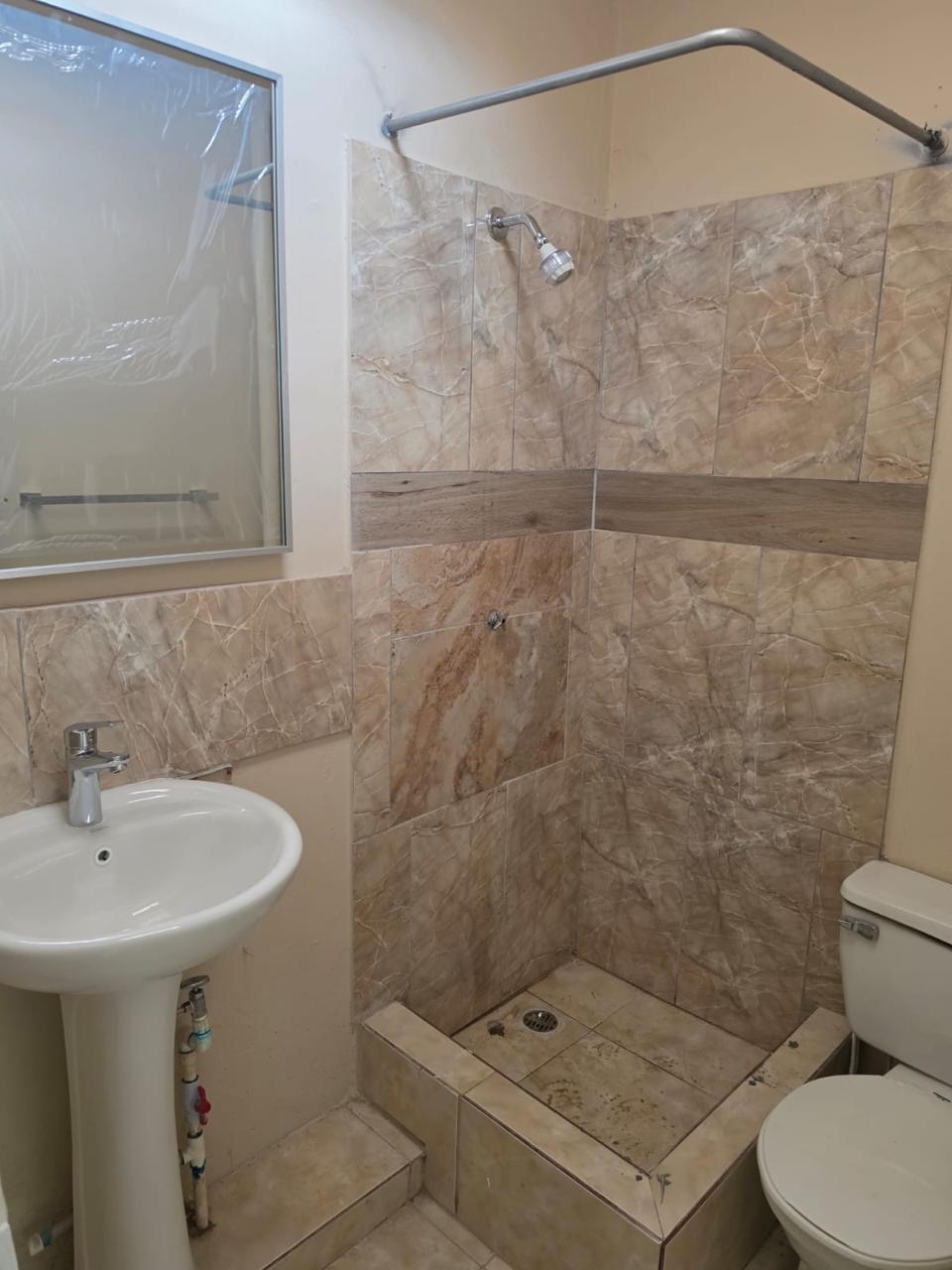 Townhouse For Rent: LIGNUM WAY, BARBICAN TERR, Kingston 6 | $150,000 photo 2