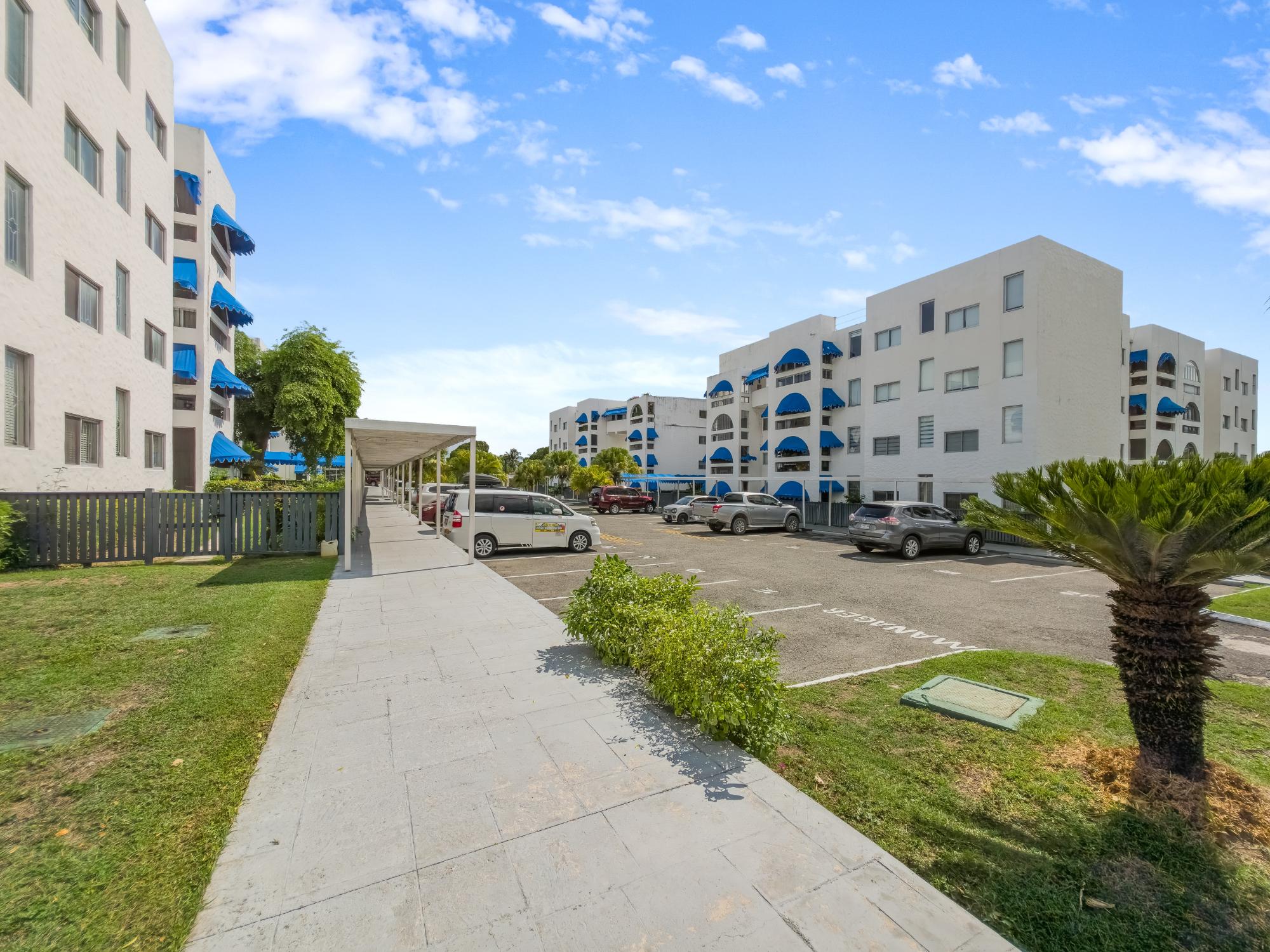Apartment For Sale: KINGSWAY, Kingston 10 | $65,000,000 photo 23