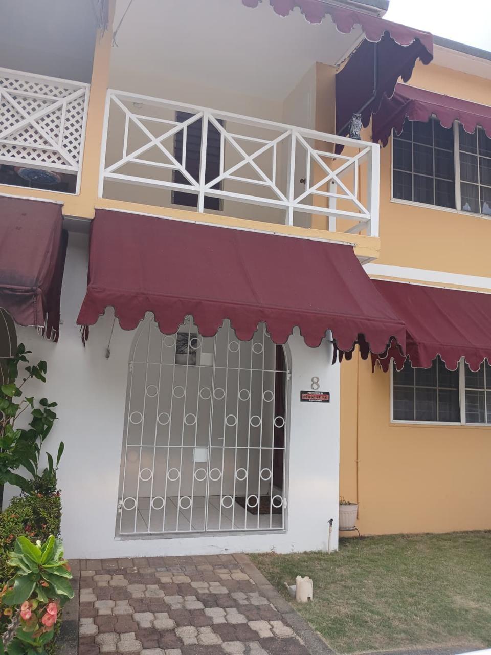 Townhouse For Rent: PERKINS PLACE, Kingston 19 | $160,000 photo 8