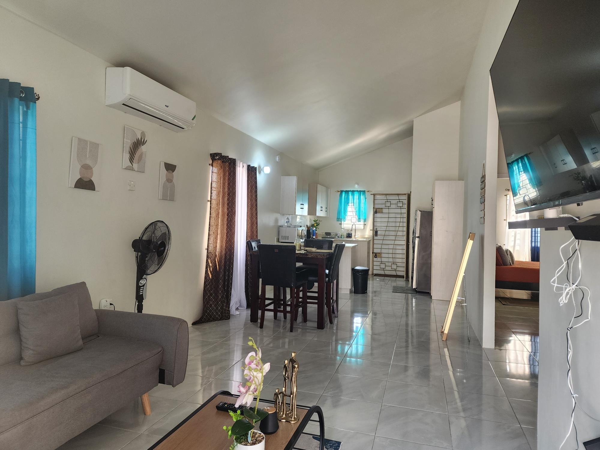 House For Rent: CAMELOT VILLAGE PHASE 5, Discovery Bay | $1,100 photo 9