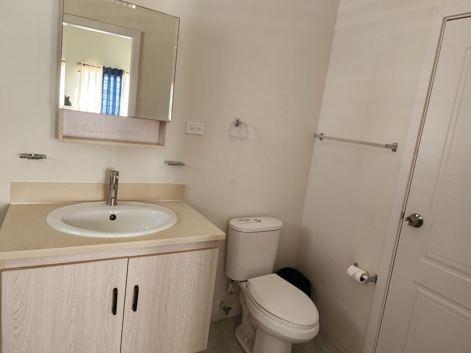 House For Rent: CAMELOT VILLAGE PHASE 5, Discovery Bay | $1,100 photo 15