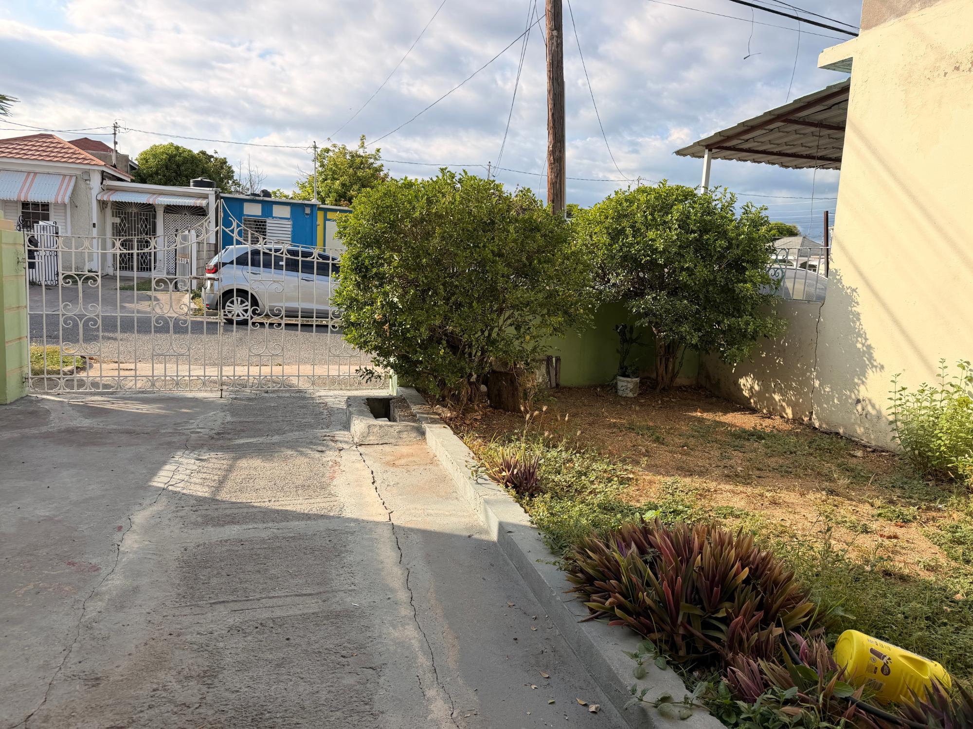House For Sale: WEST AINTREE, Greater Portmore | $23,000,000 photo 3