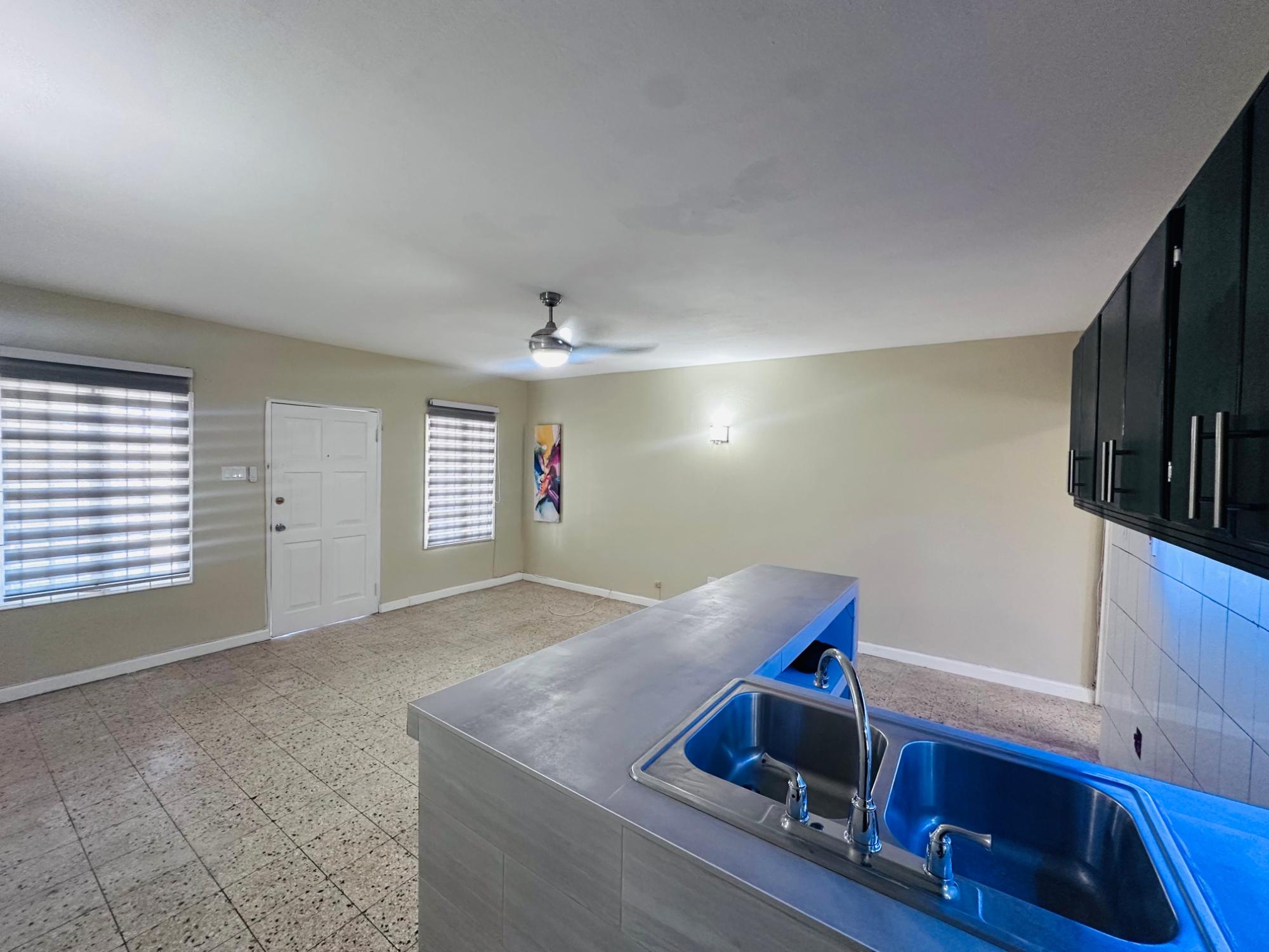 Apartment For Rent: WESTGATE HILLS, Westgate Hills | $110,000