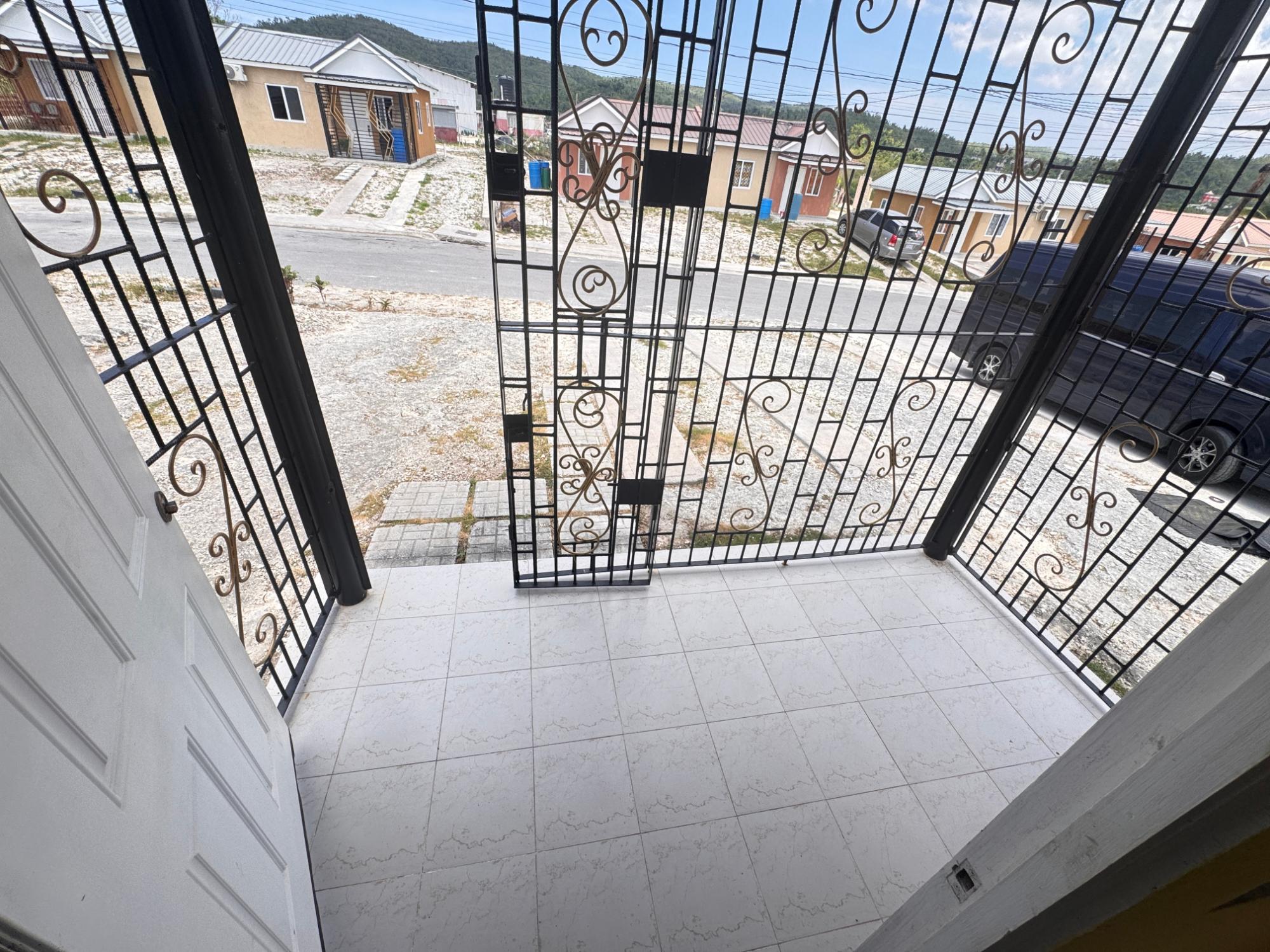Apartment For Rent: ESTUARY MEADOWS, Sign | $60,000 photo 3