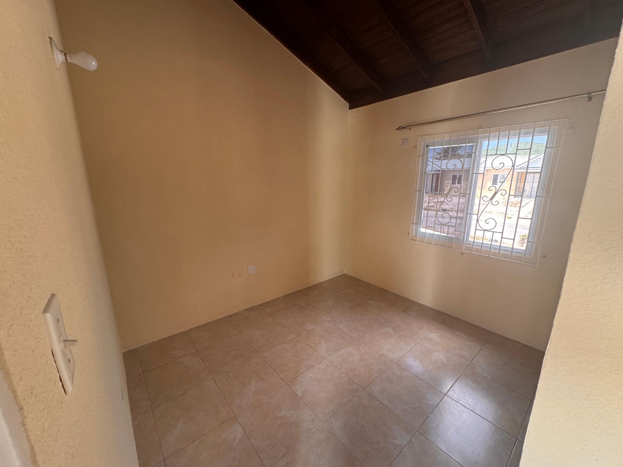 Apartment For Rent: ESTUARY MEADOWS, Sign | $60,000 photo 5