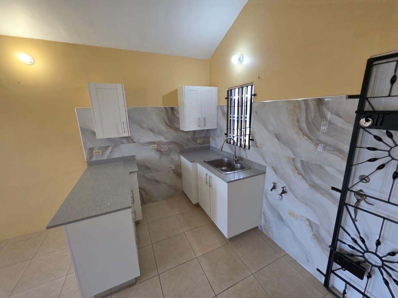 House For Rent: PHOENIX VILLAGE PARK PH3, Phoenix Park | $135,000 photo 9