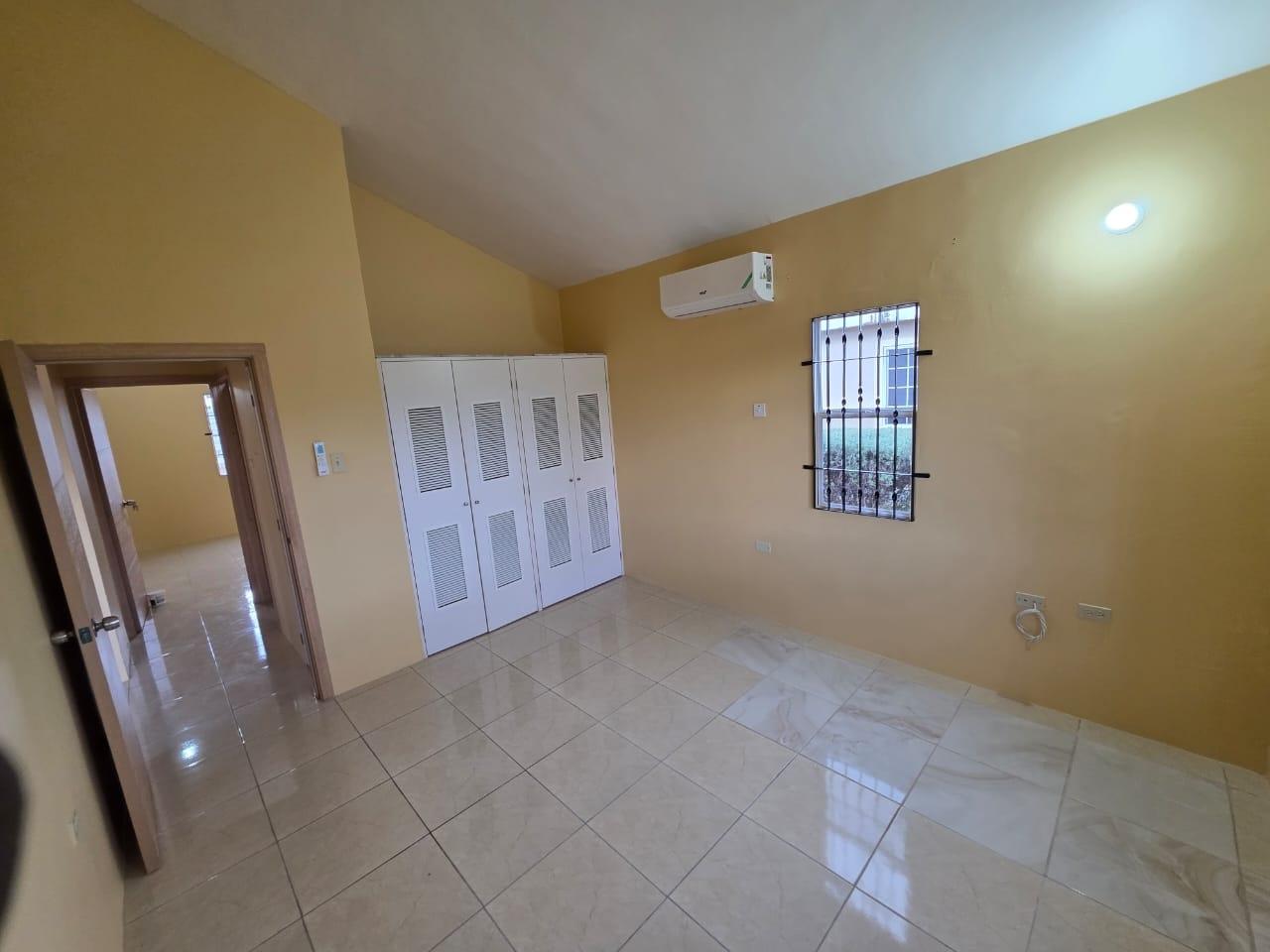 House For Rent: PHOENIX VILLAGE PARK PH3, Phoenix Park | $135,000 photo 12