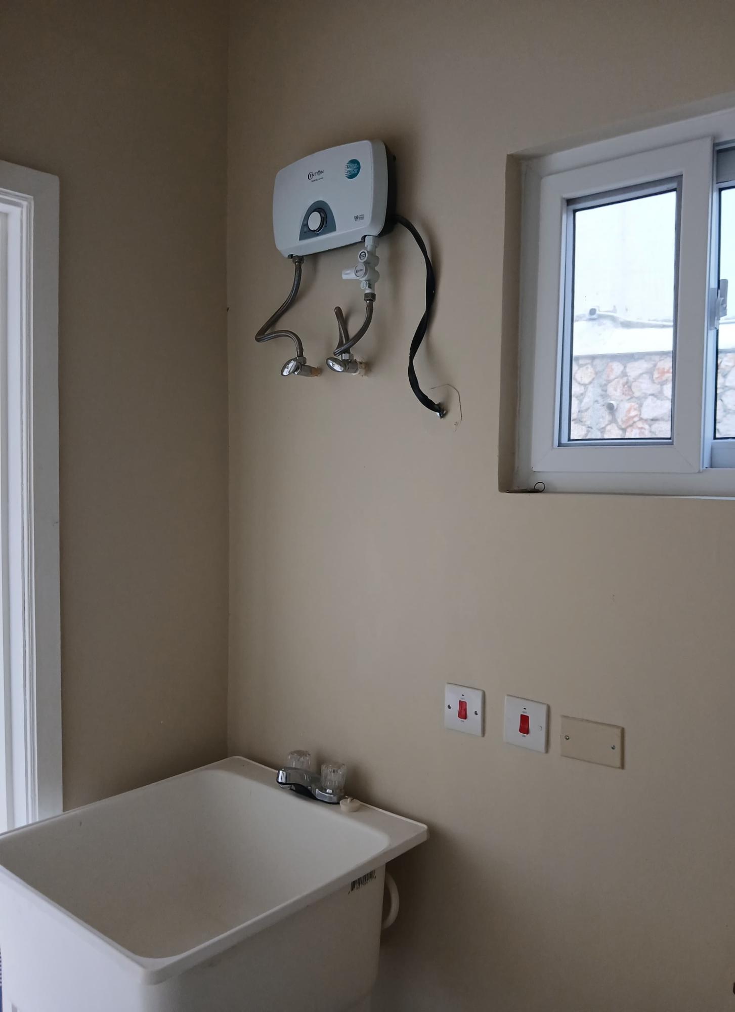 Apartment For Rent: FOREST WAY, Kingston 19 | $235,000 photo 13