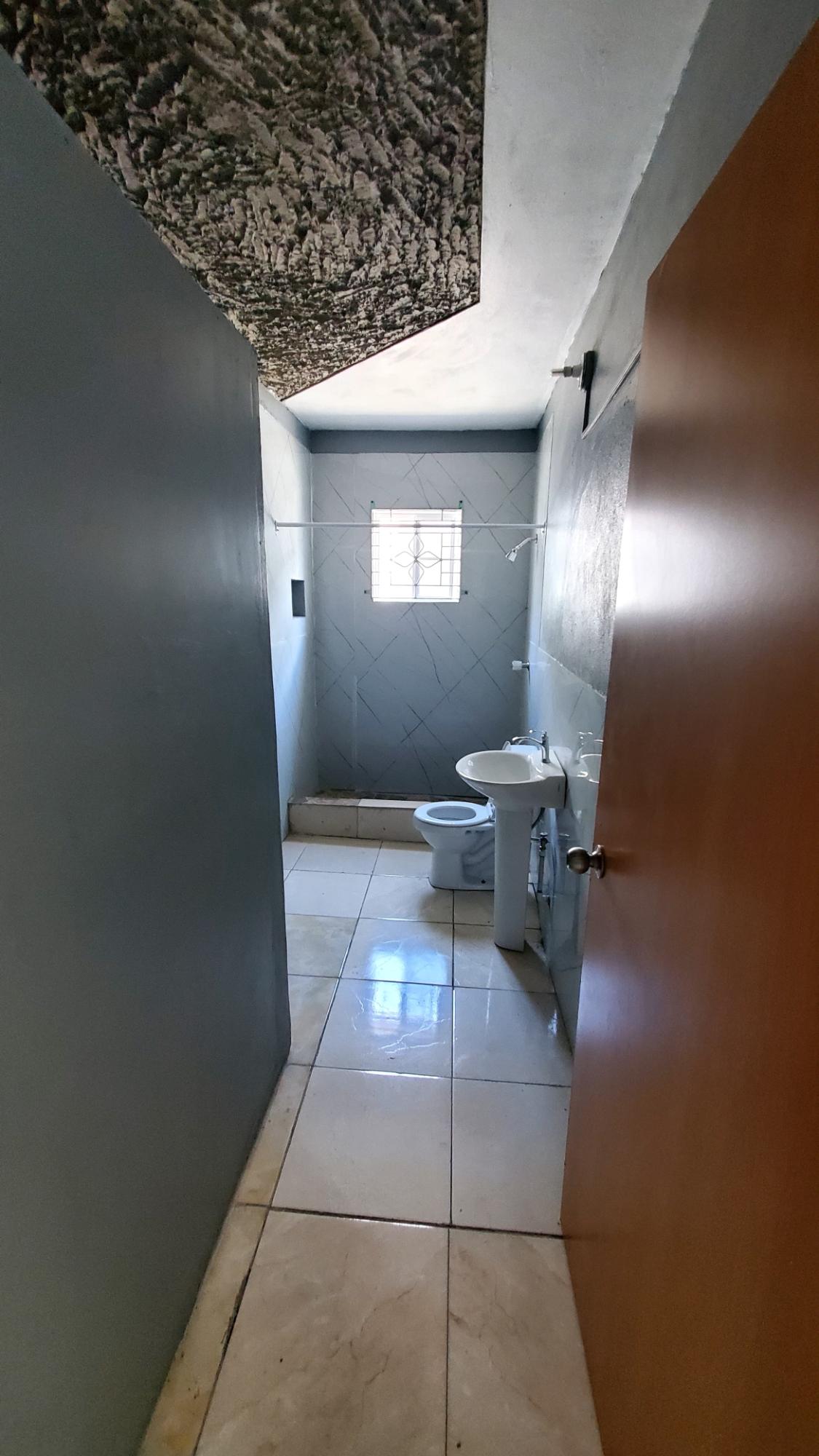 House For Rent: EATON CLOSE, Cedar Grove Estate | $78,000 photo 7