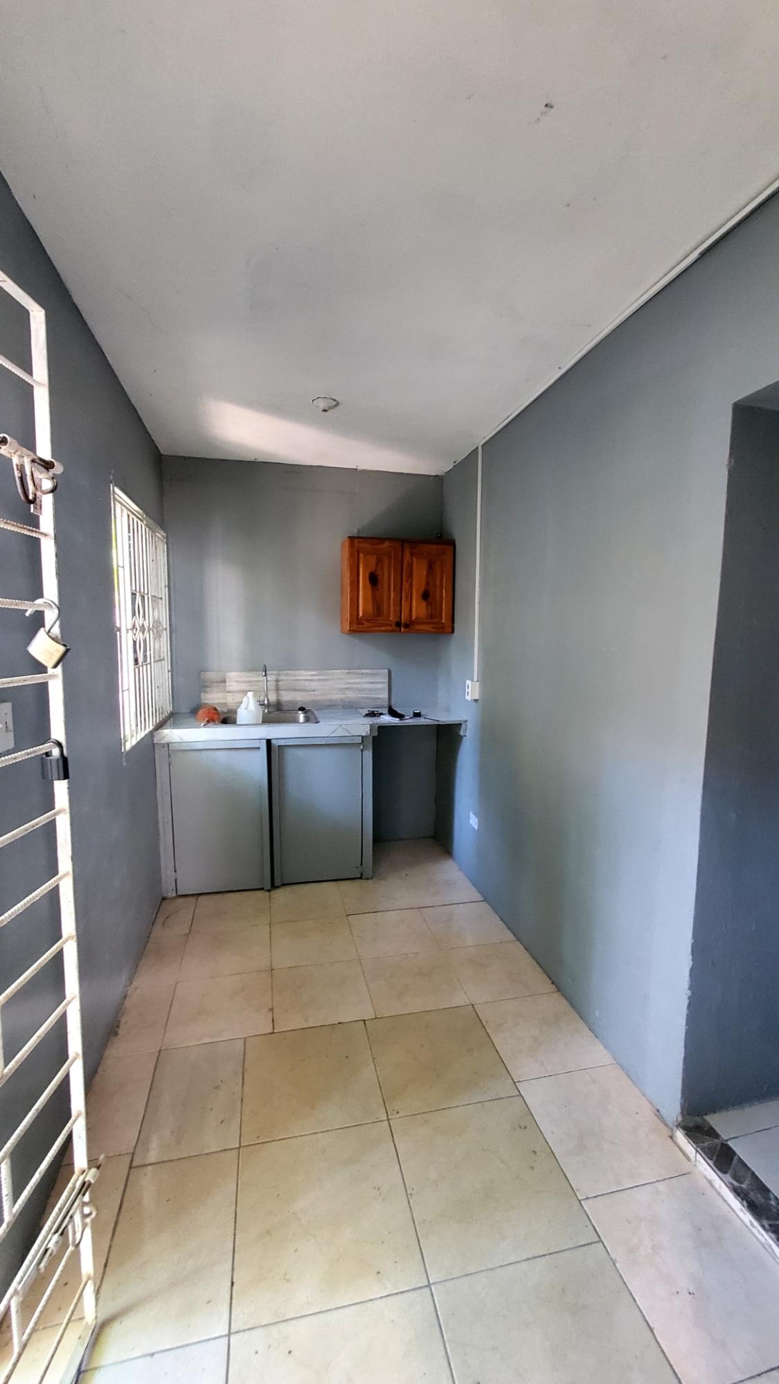 House For Rent: EATON CLOSE, Cedar Grove Estate | $48,000 photo 3