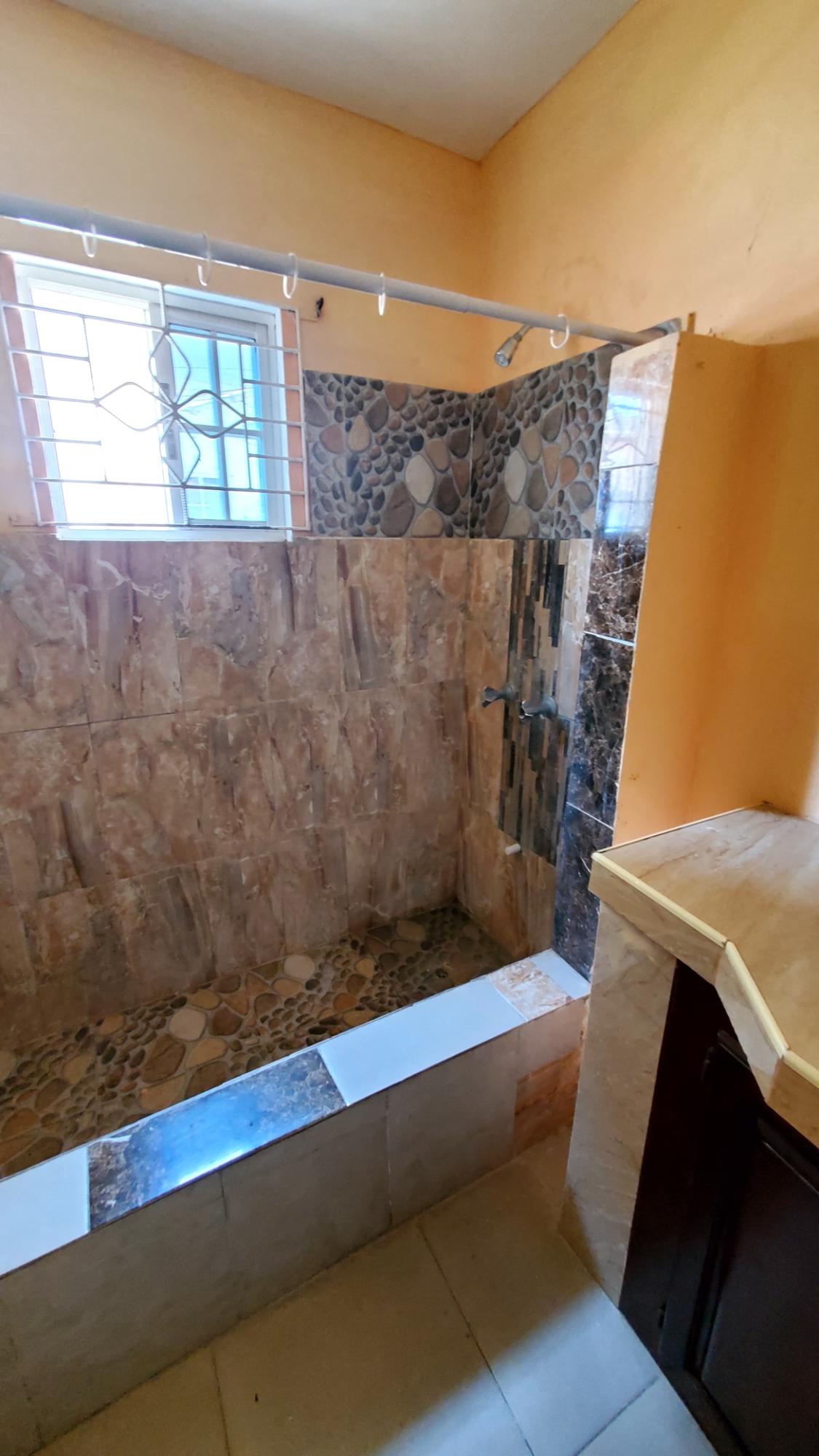 House For Rent: EATON CLOSE, Cedar Grove Estate | $48,000 photo 9