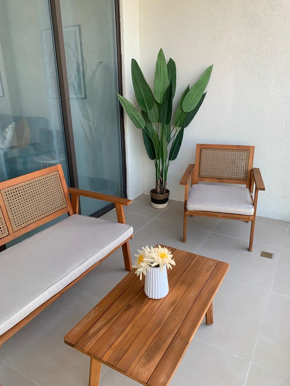 Apartment For Rent: MALDIVES A, PARADISIAC BE, Laughlands | $2,250 photo 4