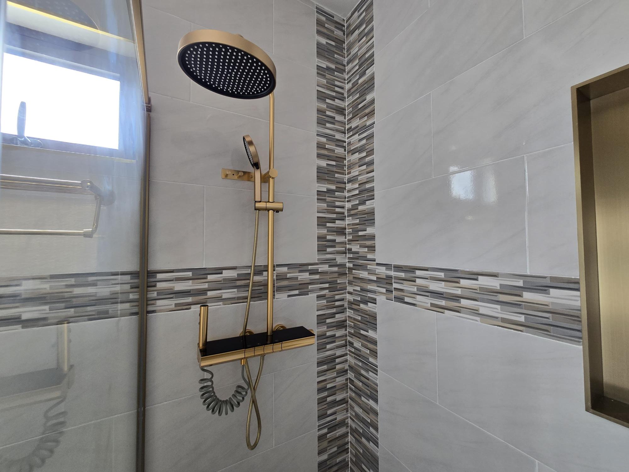 Apartment For Rent: MALDIVES A, PARADISIAC BE, Laughlands | $2,250 photo 7