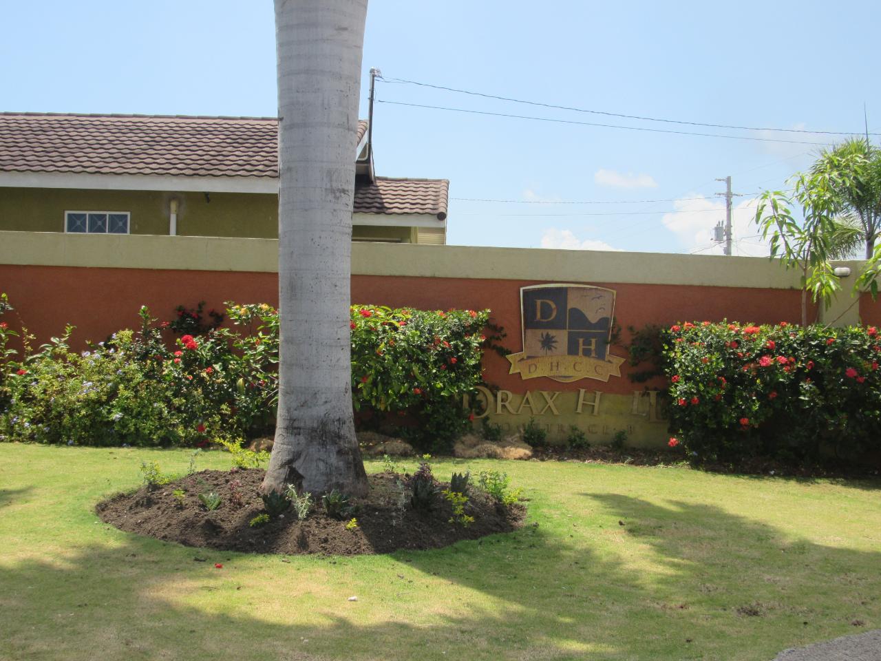 House For Rent: CALABASH BOULEVARD, St. Ann@~apos;s Bay | $1,500