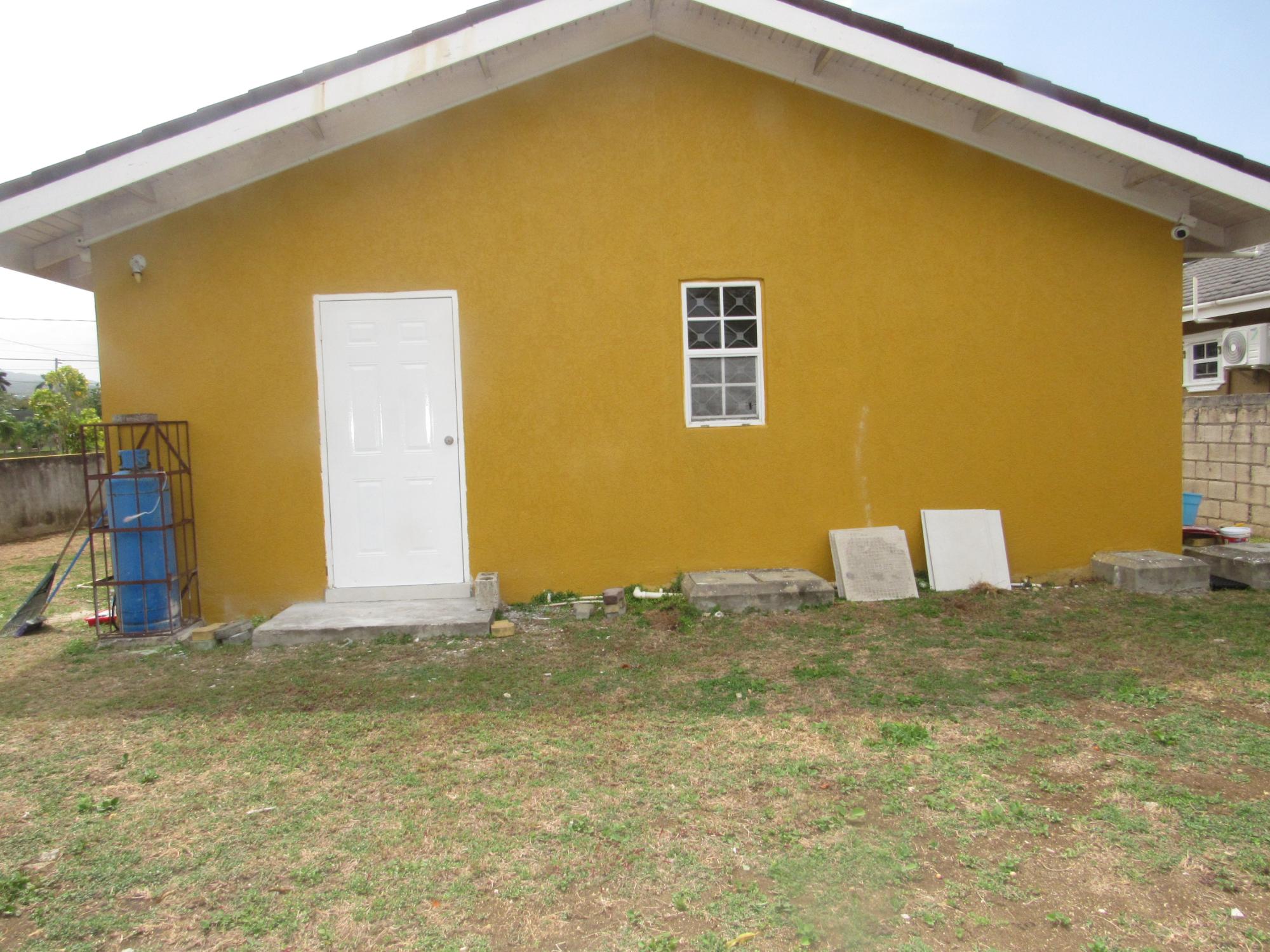 House For Rent: CALABASH BOULEVARD, St. Ann@~apos;s Bay | $1,500 photo 17