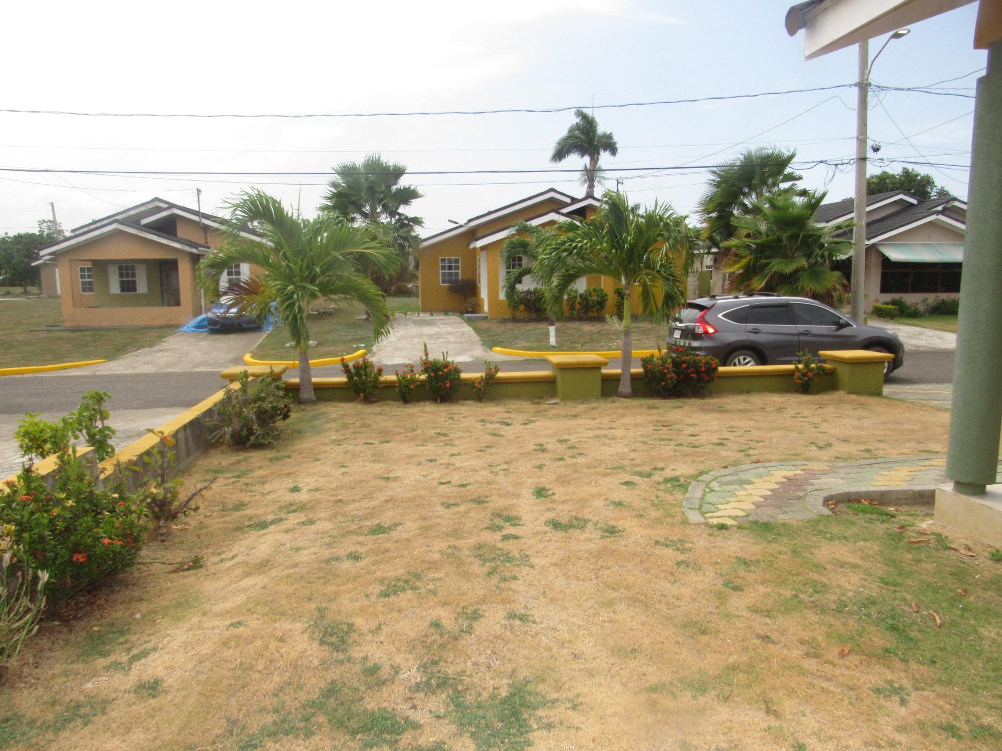 House For Rent: CALABASH BOULEVARD, St. Ann@~apos;s Bay | $1,500 photo 19