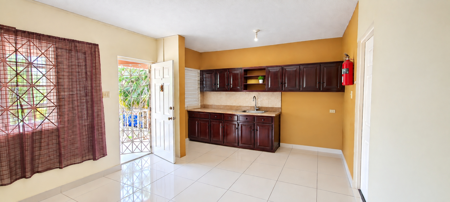 Apartment For Sale: KINGSLYN AVENUE, Kingston 10 | $26,000,000 photo 3