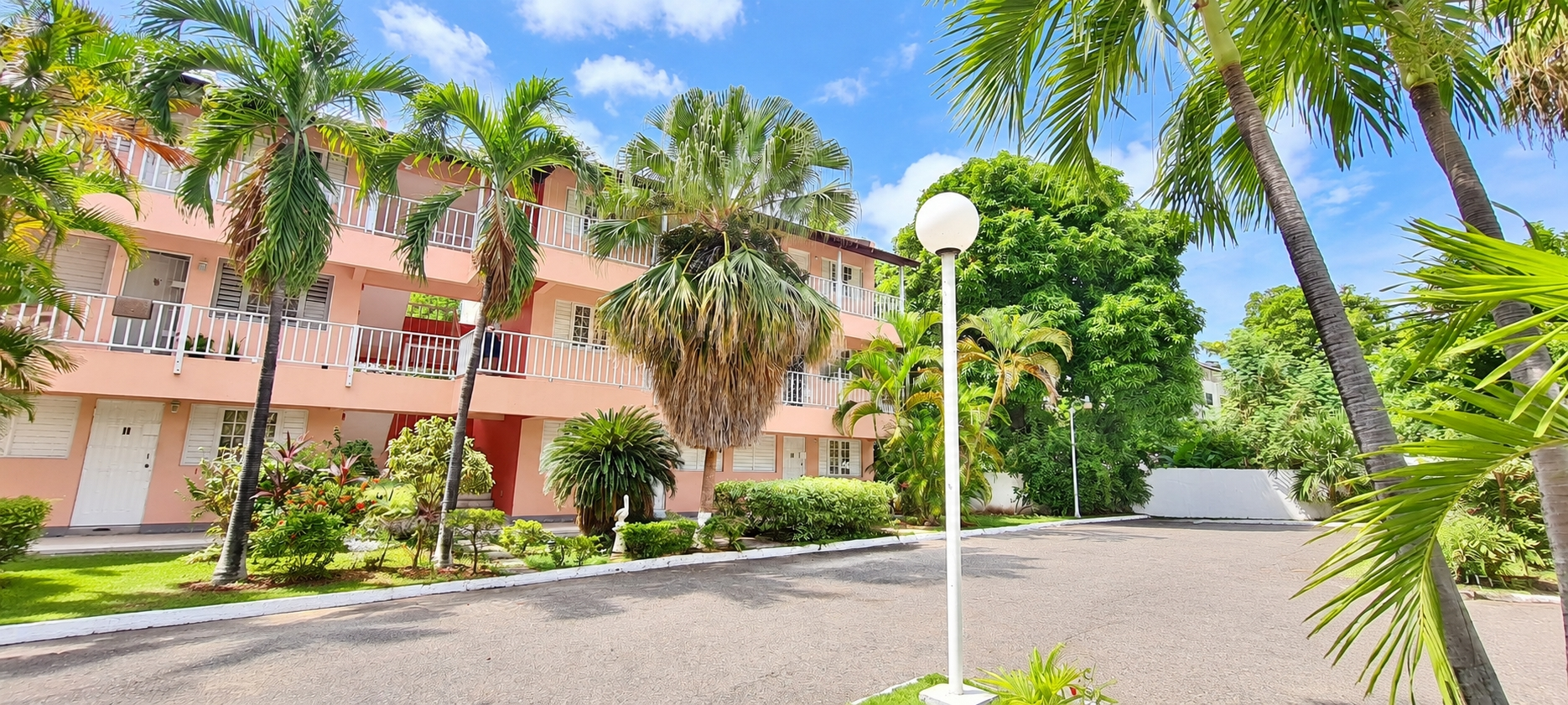 Apartment For Sale: KINGSLYN AVENUE, Kingston 10 | $26,000,000 photo 12