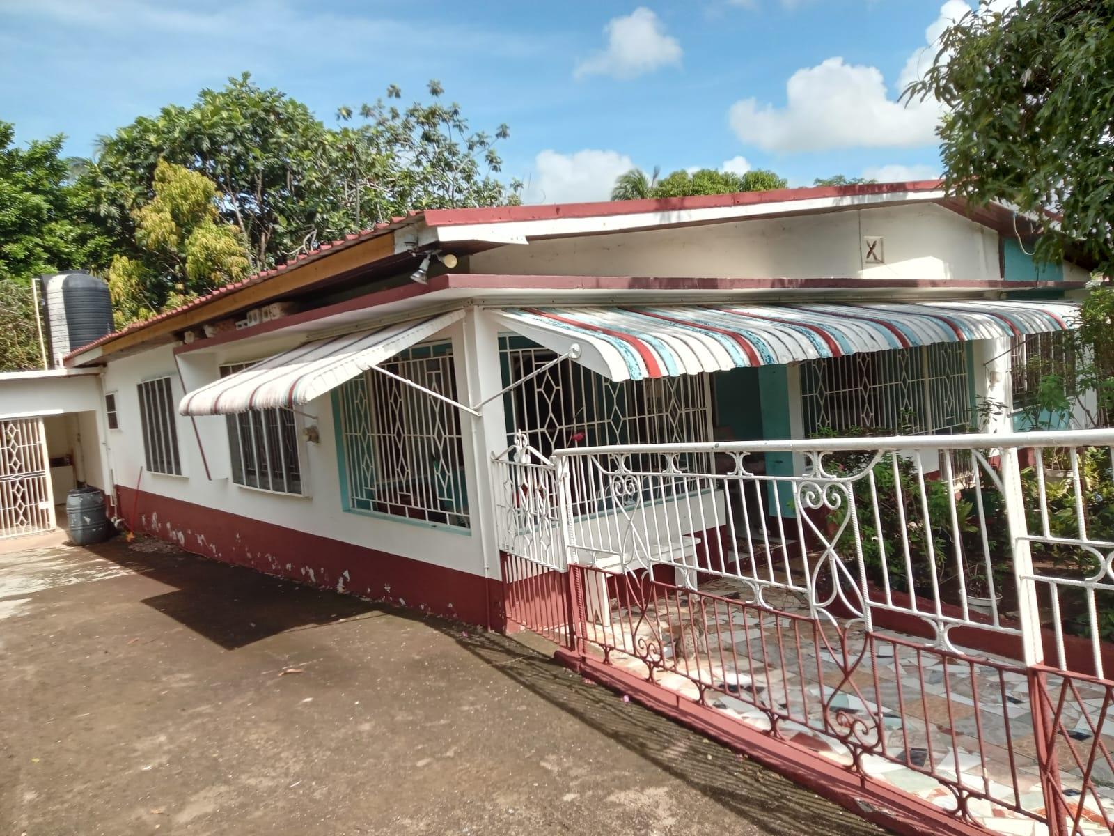 House For Sale: 77A CENTRAL AVENUE MAY PE, May Pen | $24,000,000 photo 6