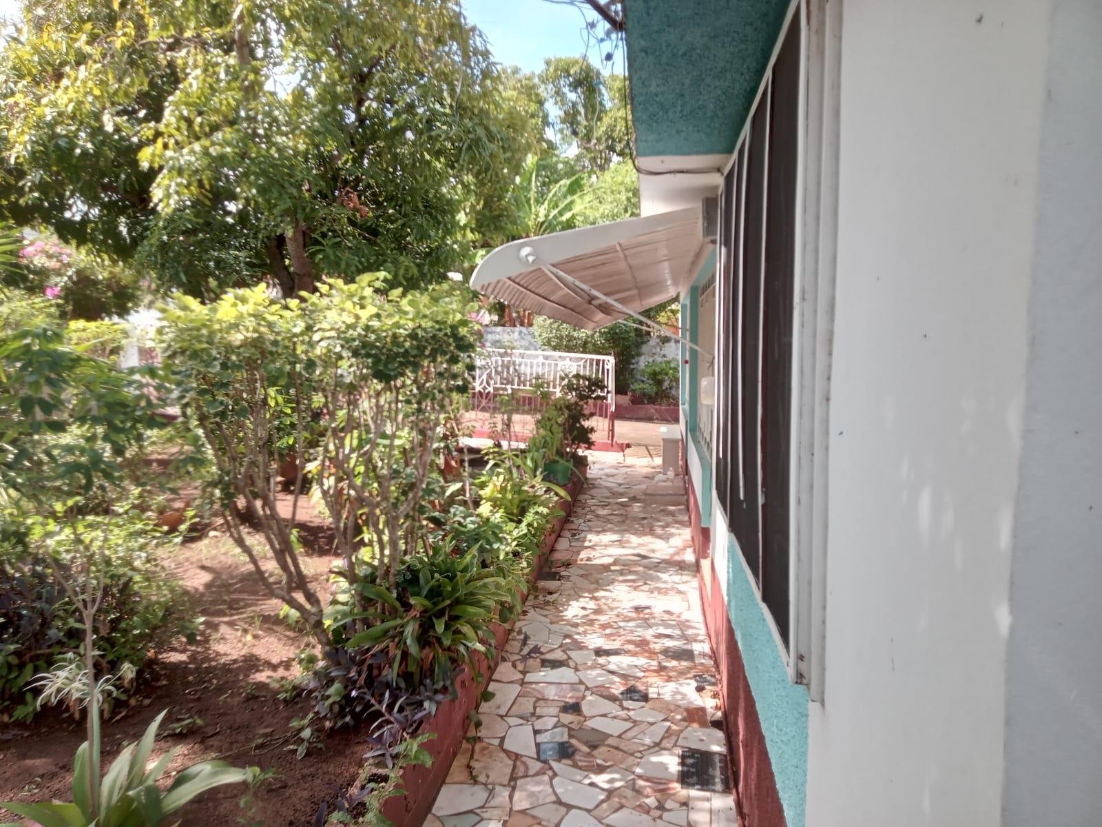 House For Sale: 77A CENTRAL AVENUE MAY PE, May Pen | $24,000,000 photo 12