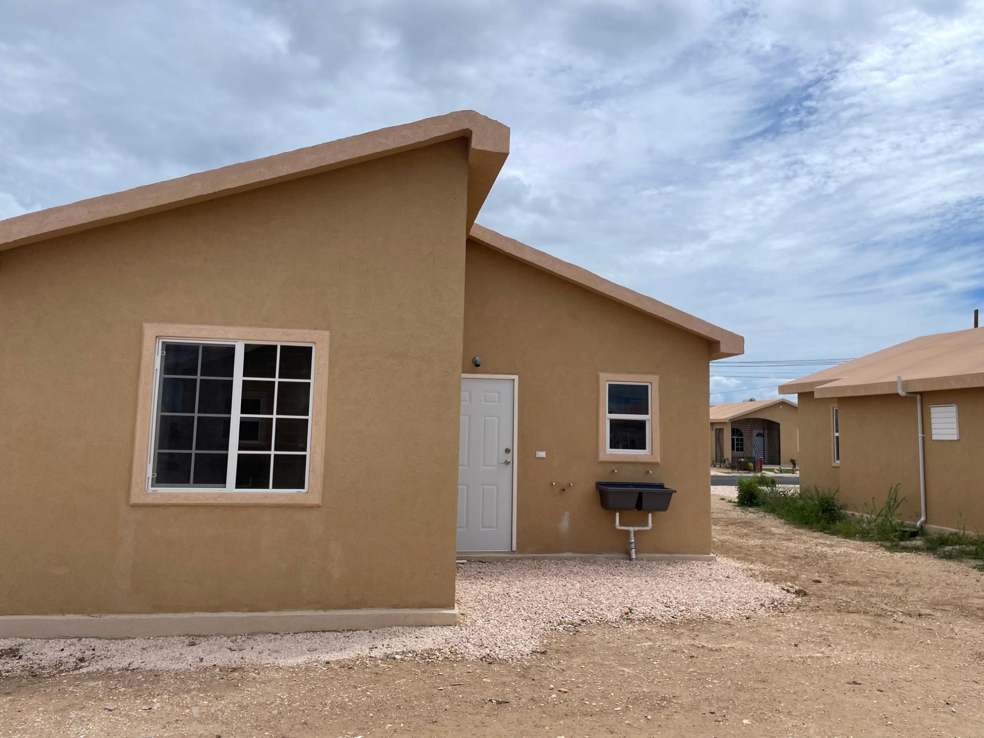 House For Rent: PHOENIX PARK VILLAGE 2, Phoenix Park | $125,000 photo 8