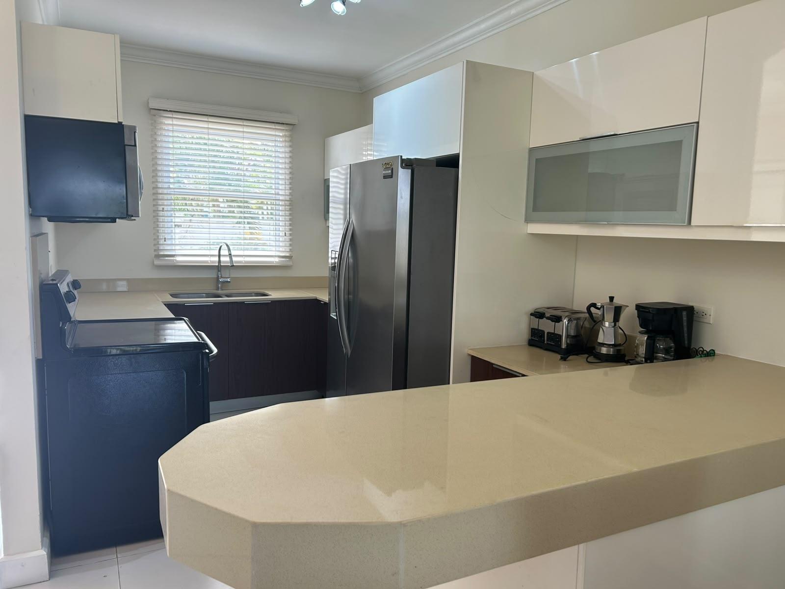 Townhouse For Rent: 22 FREEPORT, MONTEGO BAY, Montego Bay | $3,500 photo 2
