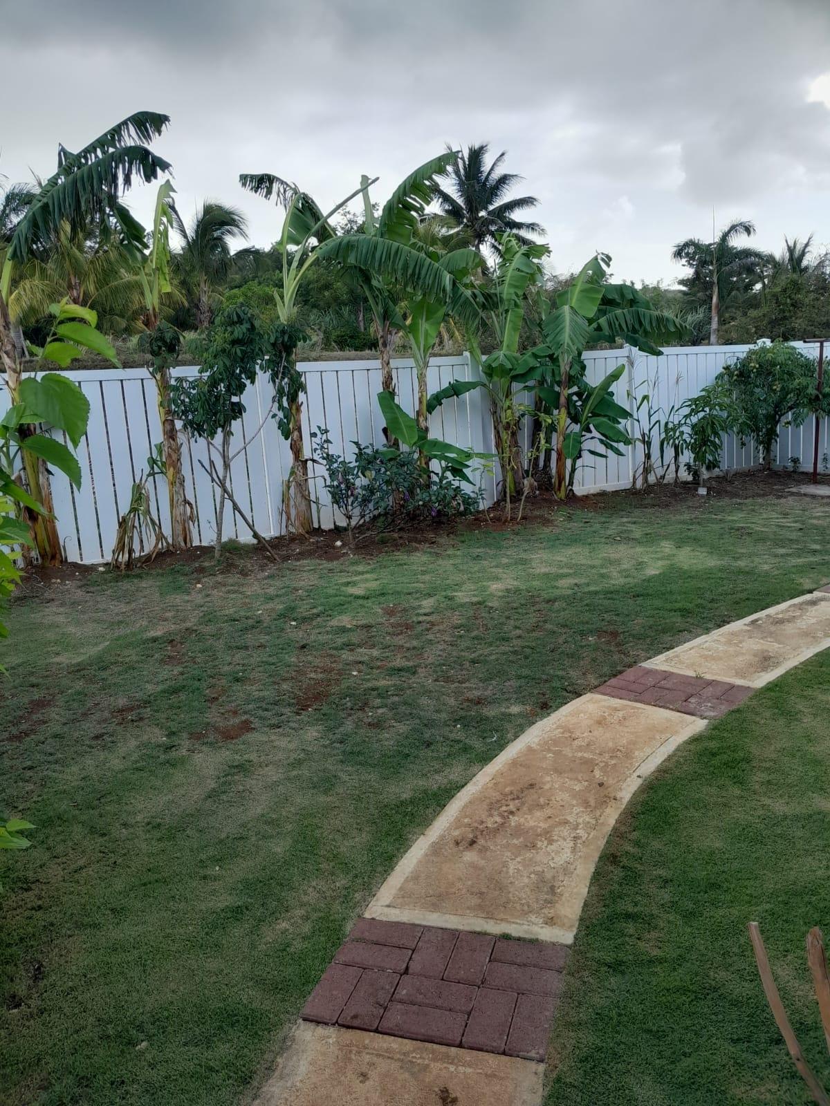 House For Rent: SEASHORE WEST, Point | $1,300 photo 5