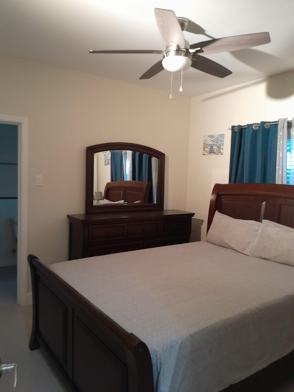 House For Rent: SEASHORE WEST, Point | $1,300 photo 12