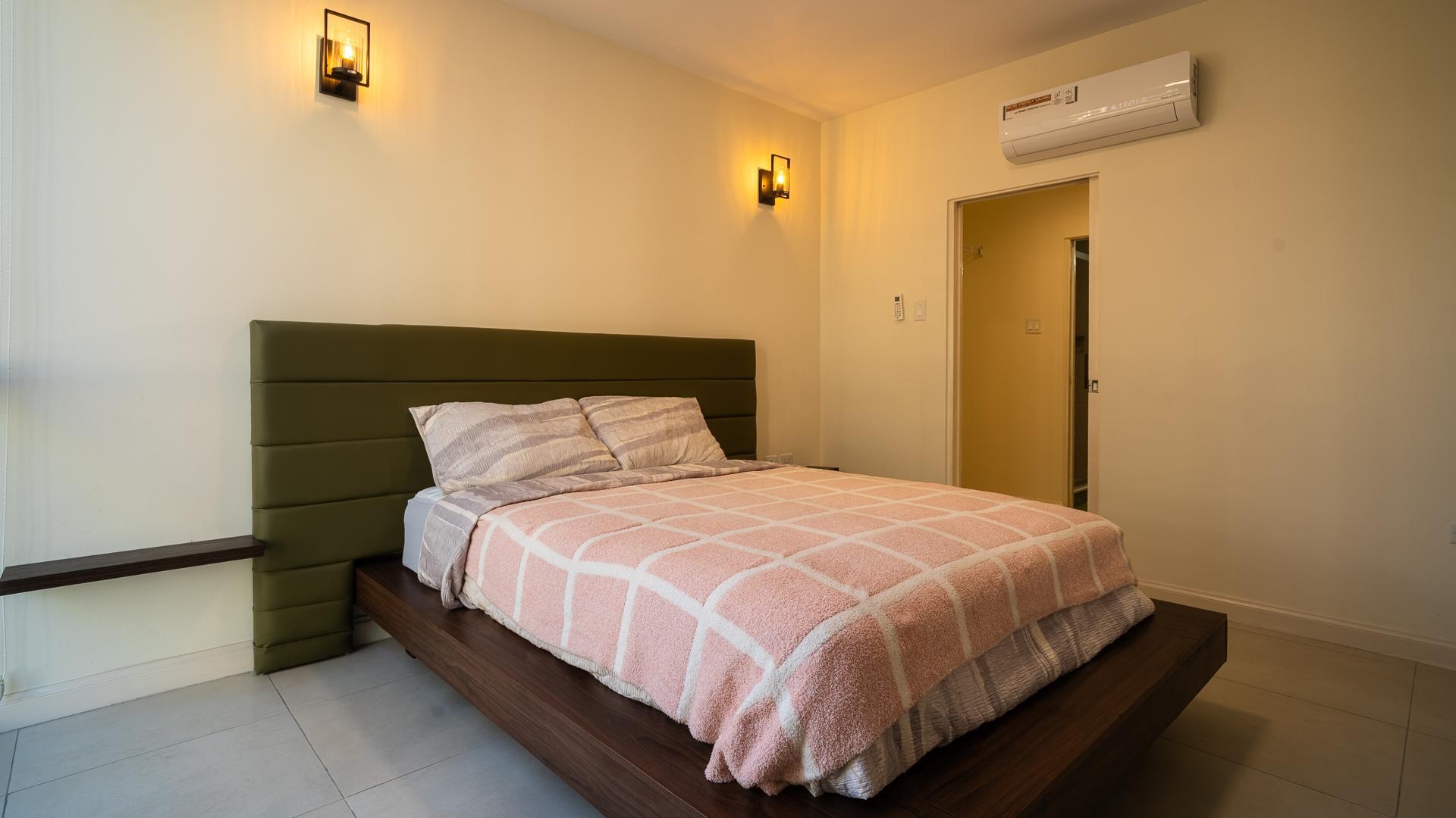 Apartment For Rent: THE CAMBRIDGE, Kingston 5 | $1,300 photo 17