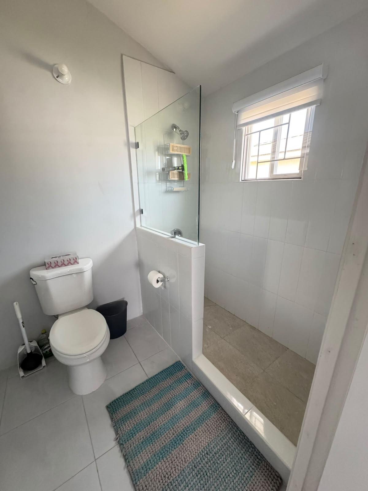 House For Sale: ROSEWOOD AVENUE, Old Harbour | $30,000,000 photo 14