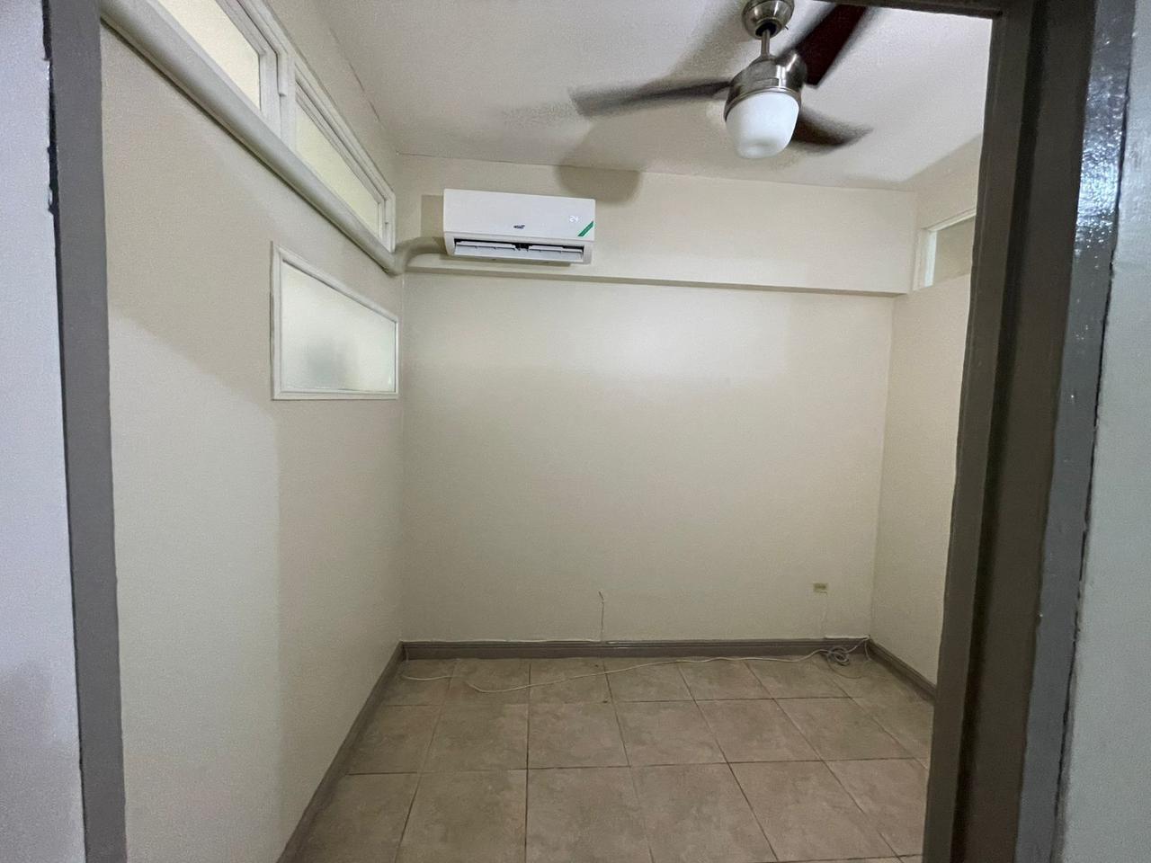 Apartment For Rent: KENSINGTON CRESCENT, Kingston 5 | $180,000 photo 8
