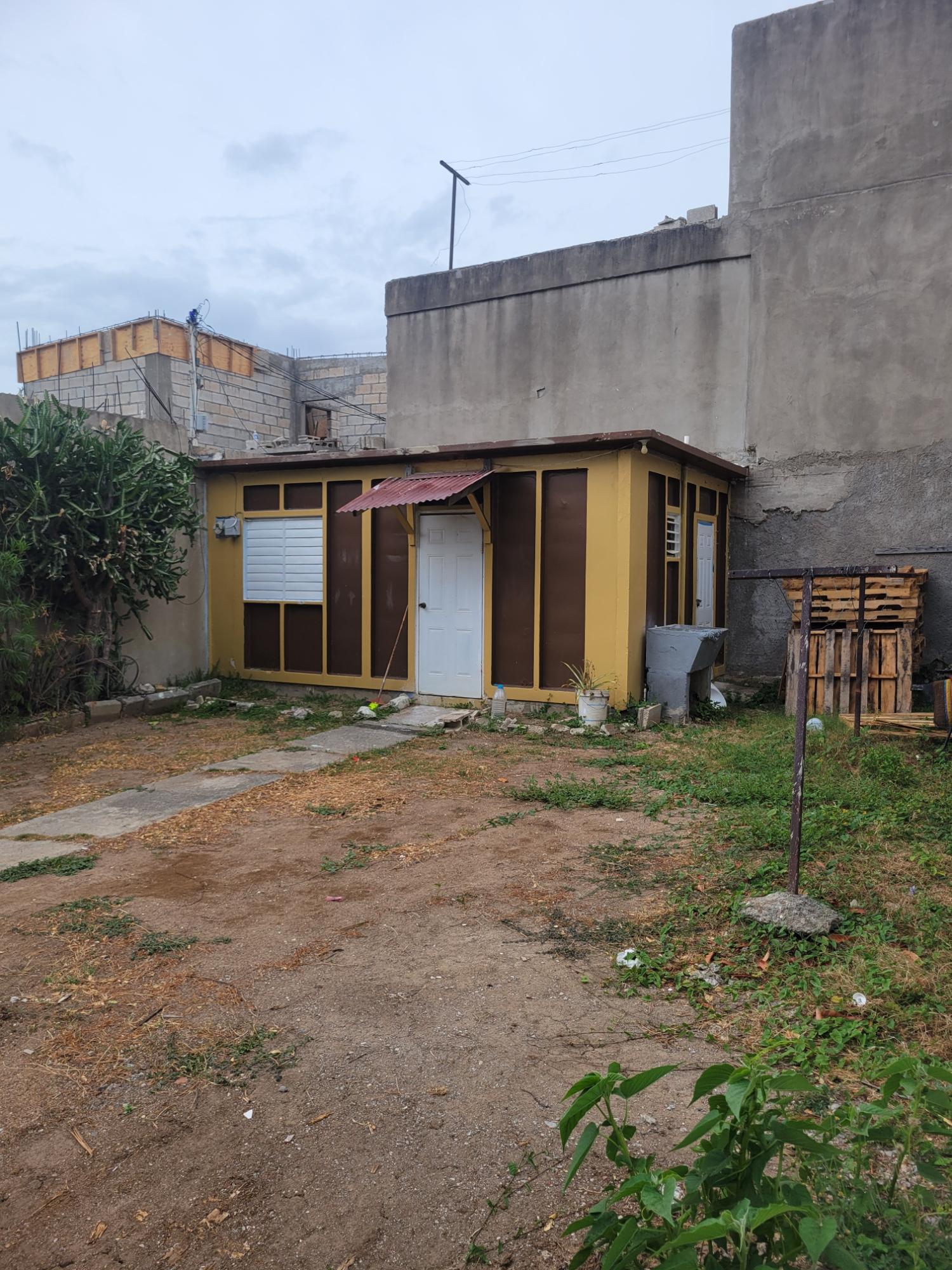 House For Sale: EAST KENSINGTON GREATER P, Greater Portmore | $14,000,000 photo 2