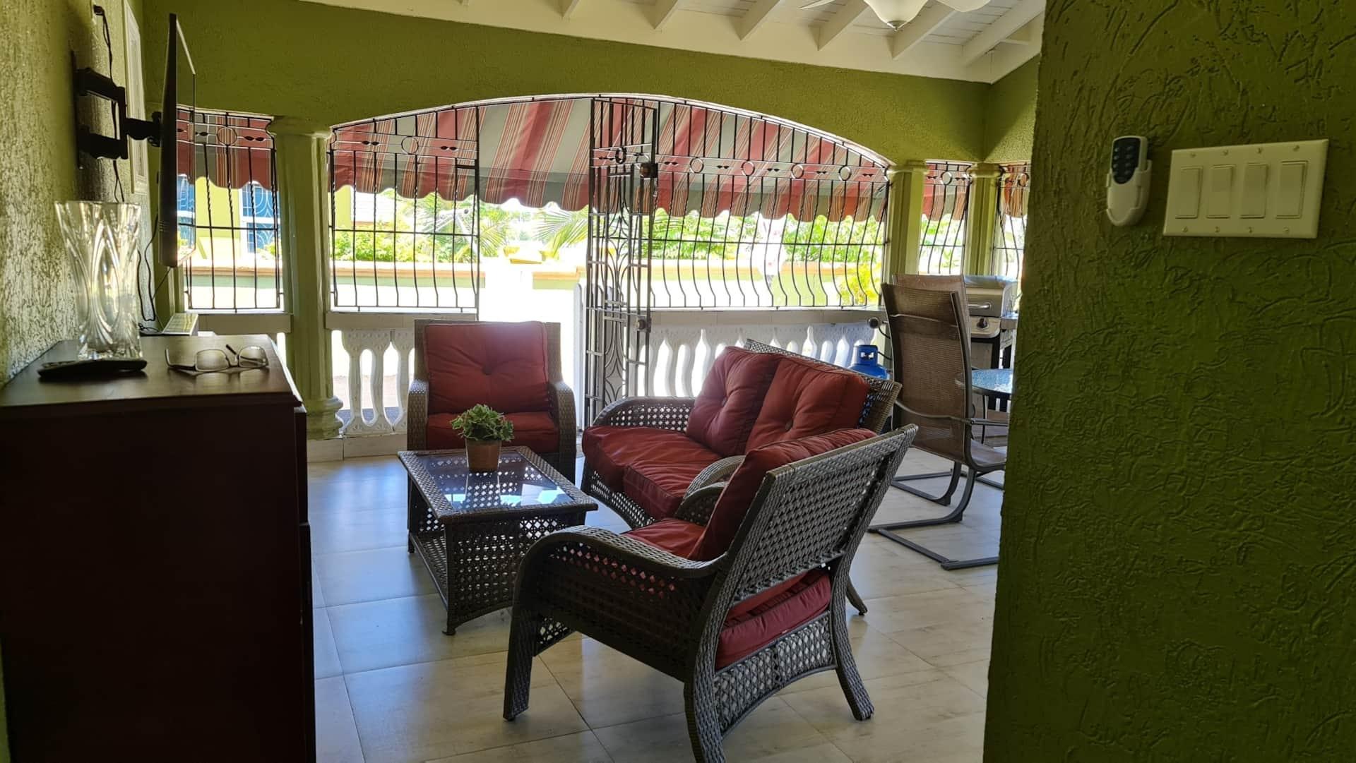 House For Rent: DRAX HALL COUNTRY CLUB, Drax Hall Estate | $2,500 photo 3