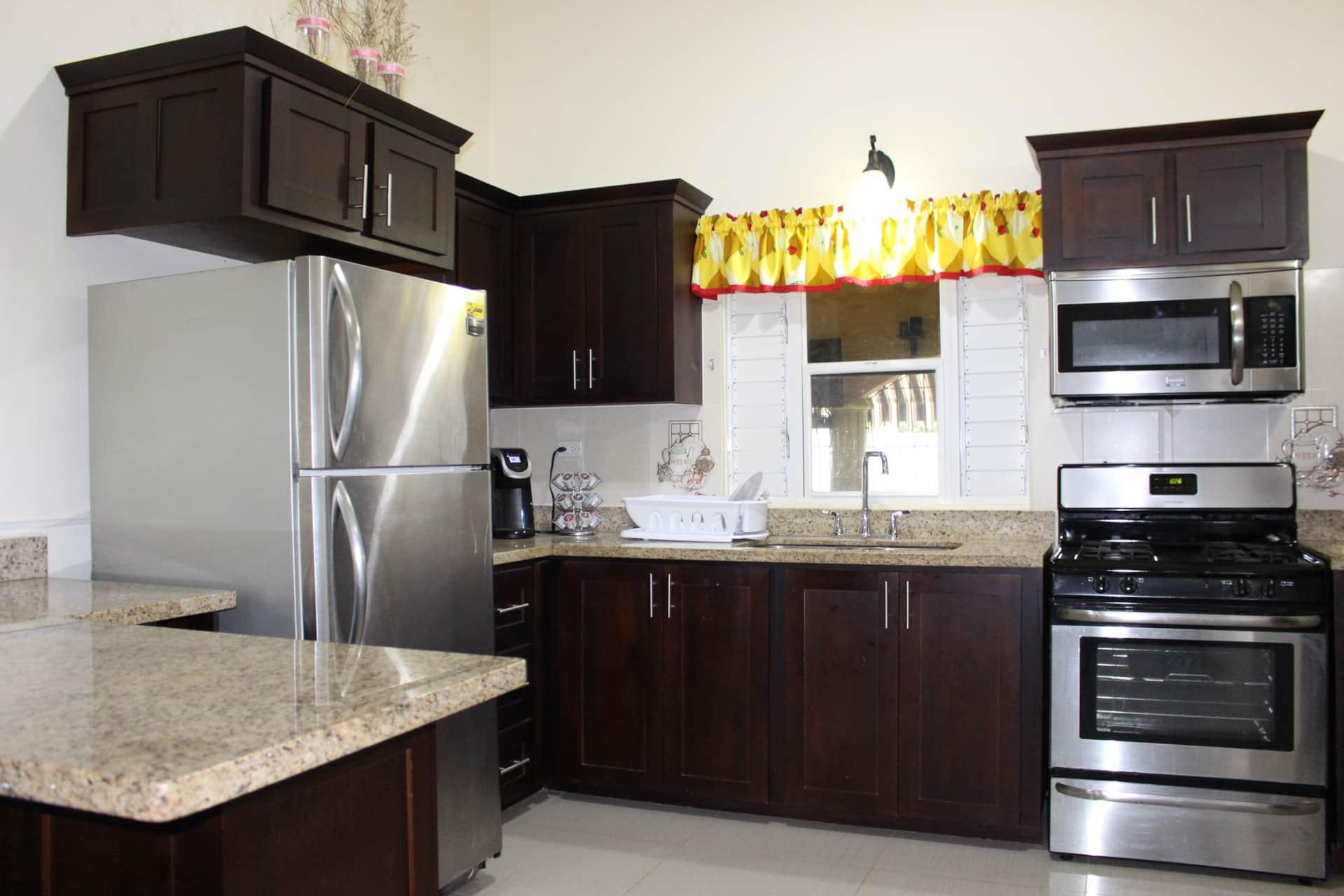House For Rent: DRAX HALL COUNTRY CLUB, Drax Hall Estate | $2,500 photo 3
