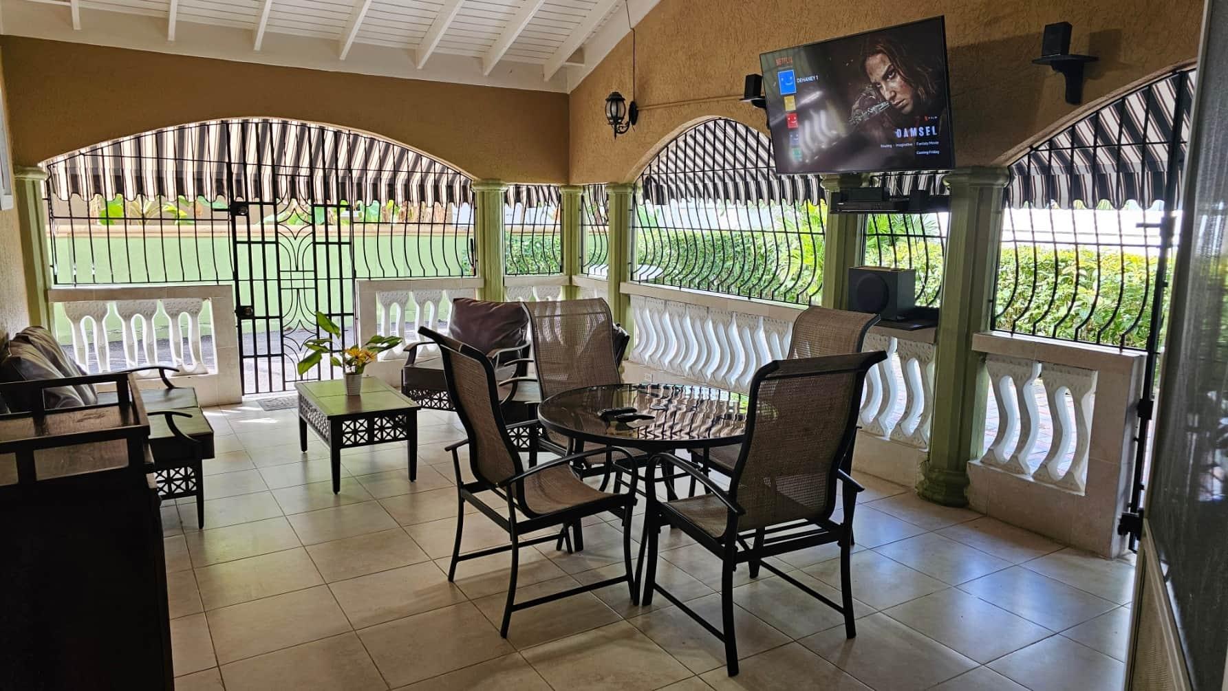 House For Rent: DRAX HALL COUNTRY CLUB, Drax Hall Estate | $2,500 photo 5