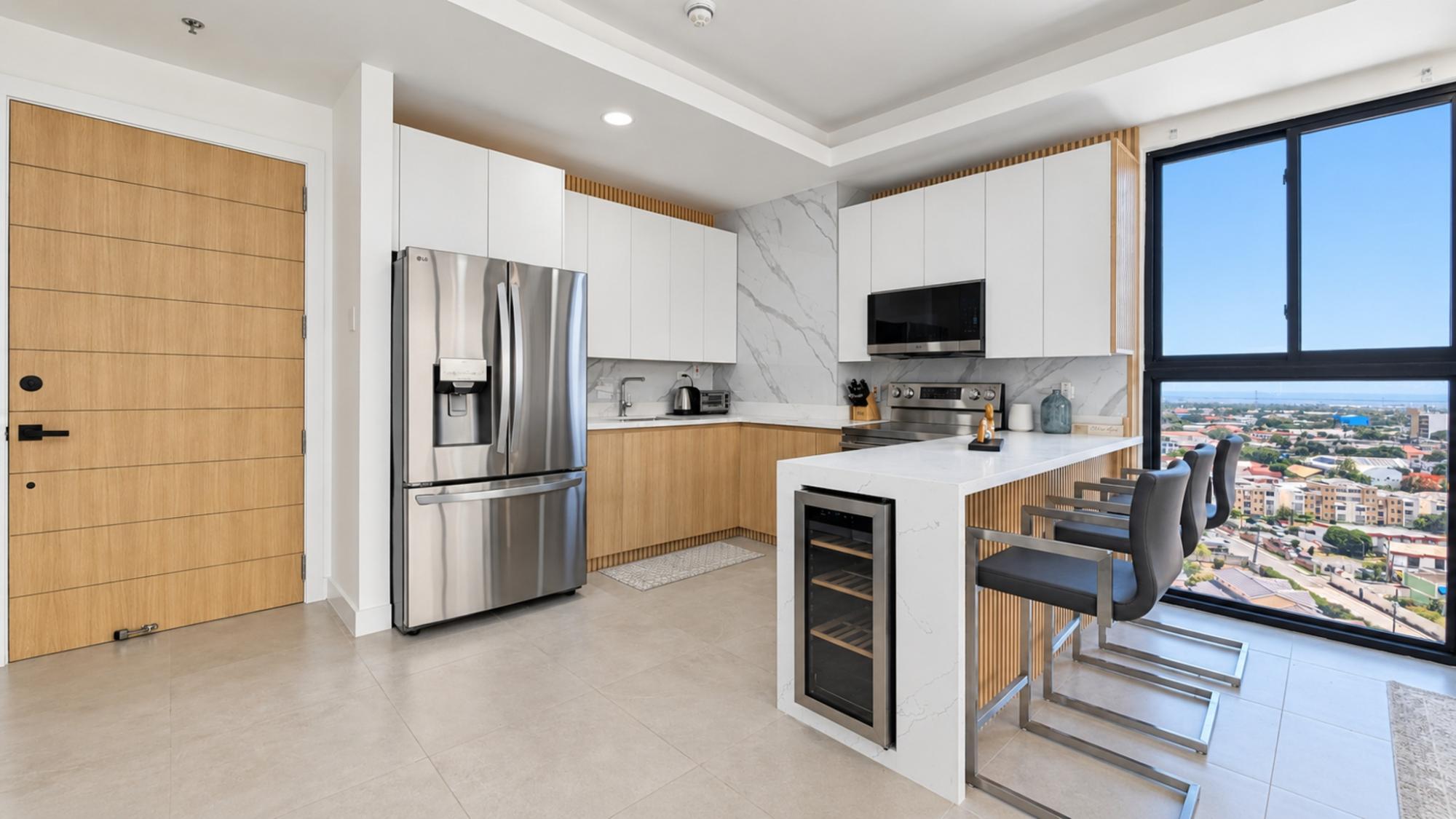 Apartment For Rent: WATERLOO AVE, Kingston 10 | $1,750 photo 5