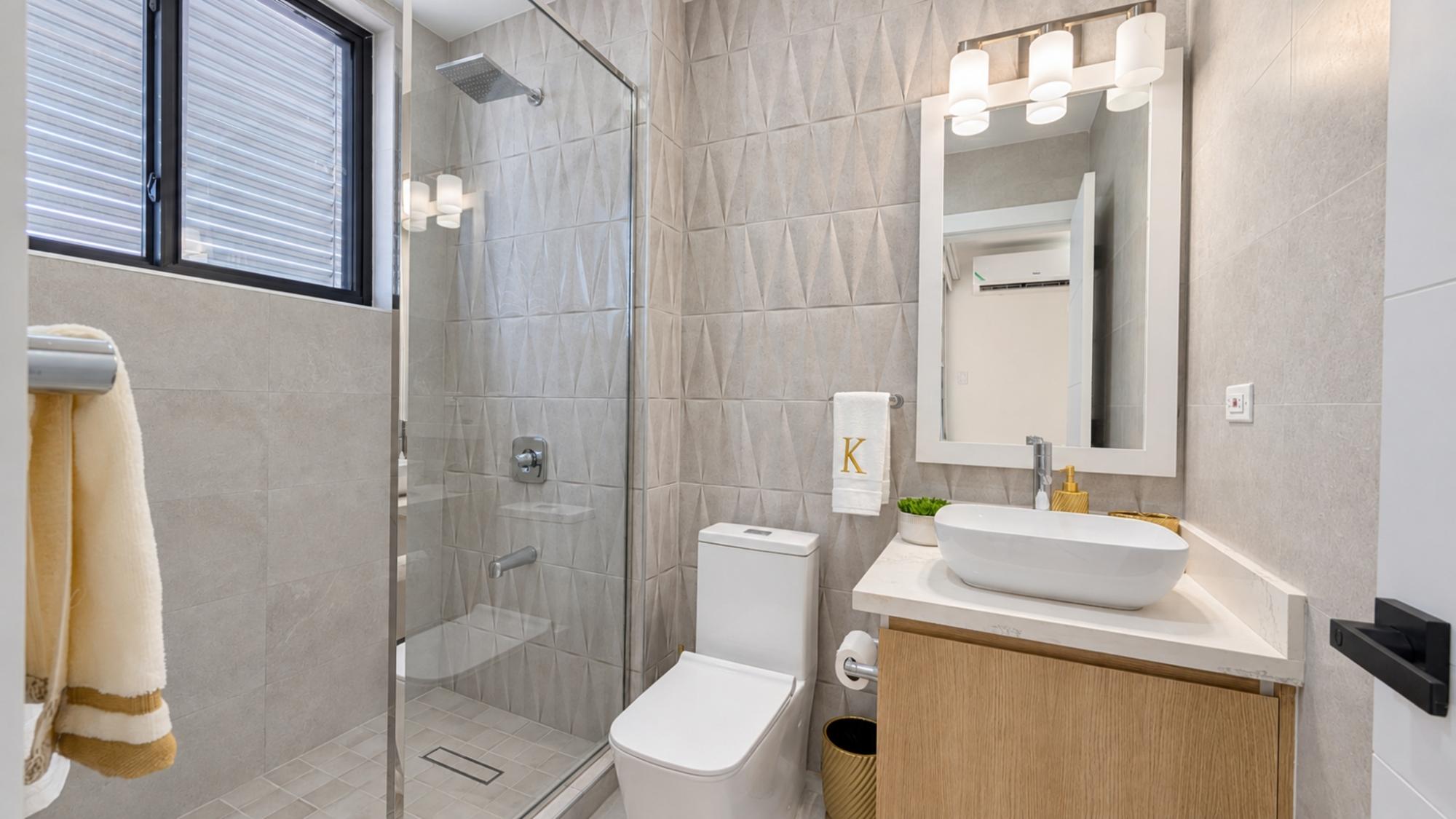 Apartment For Rent: WATERLOO AVE, Kingston 10 | $1,750 photo 13