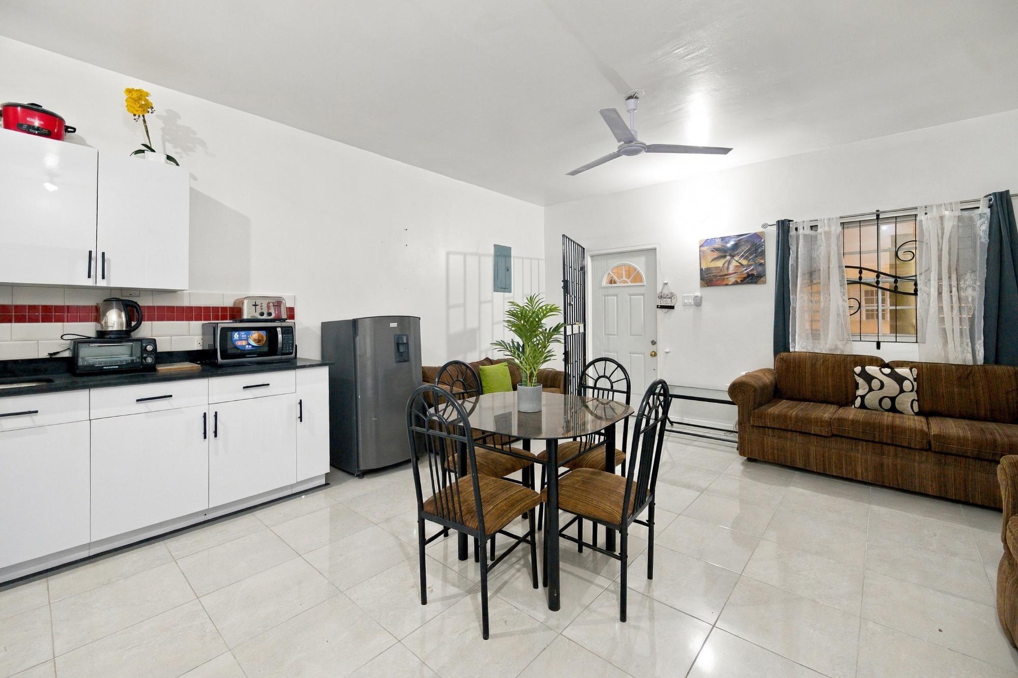 Apartment For Rent: EMERALD ESTATE, TOWER ISL, Tower Isle | $800 photo 7