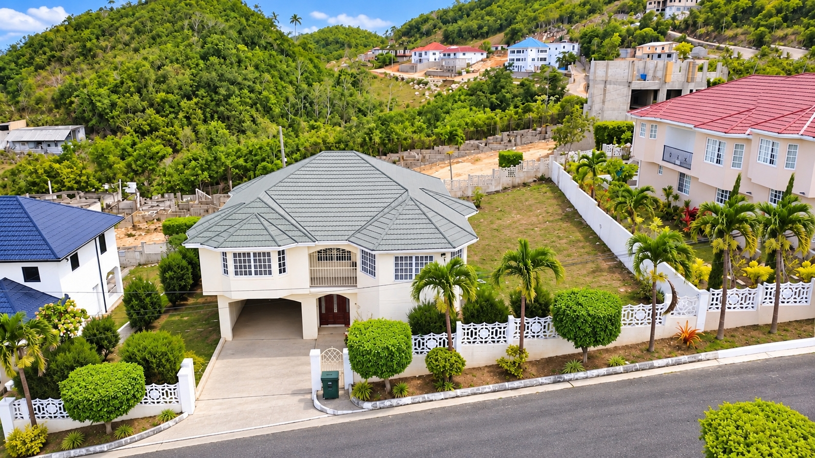 House For Sale: LOGWOOD MEWS HATFIELD, Mandeville | $38,500,000