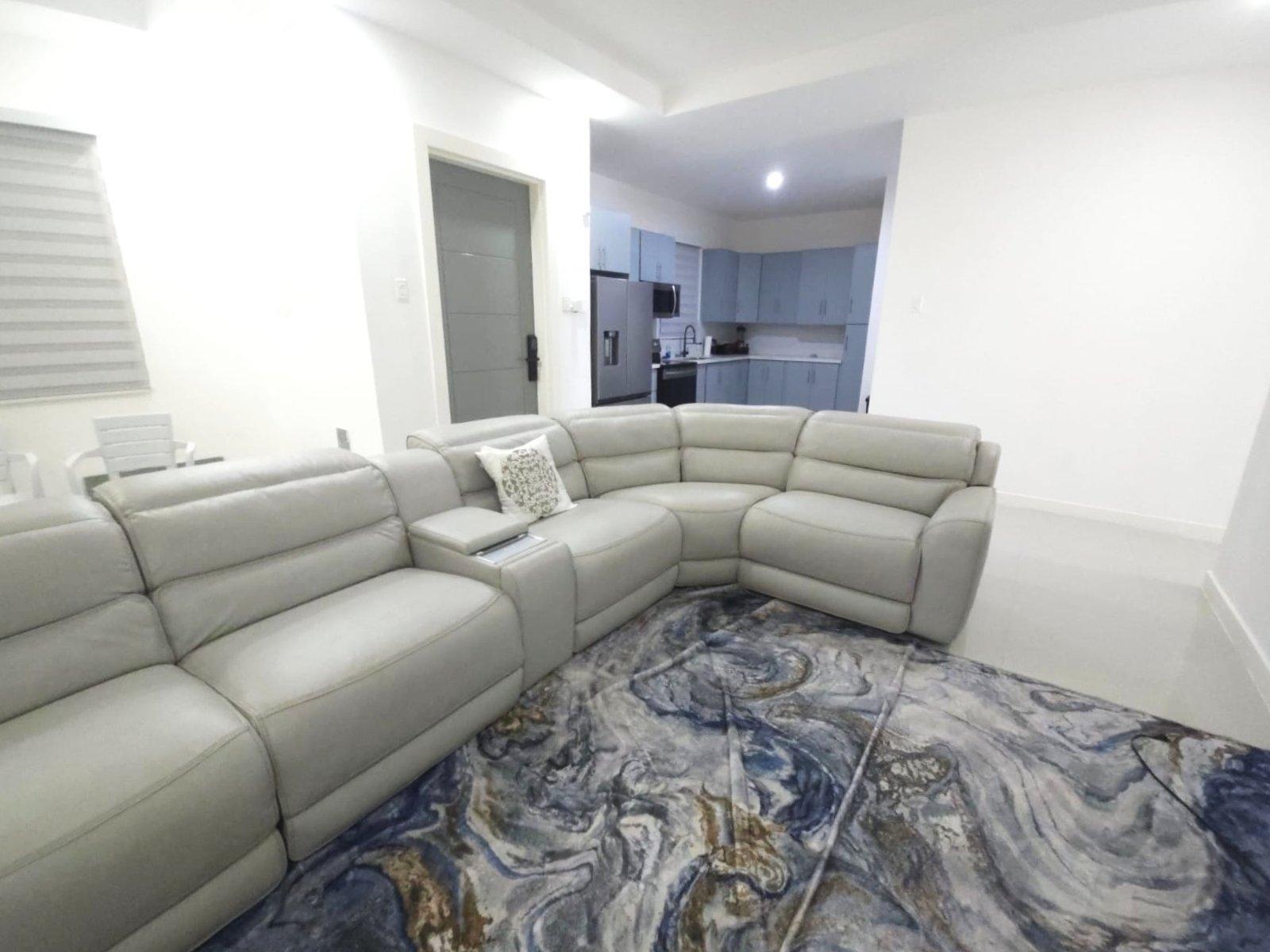 Apartment For Sale: KINGS DRIVE, Kingston 6 | $51,500,000 photo 2