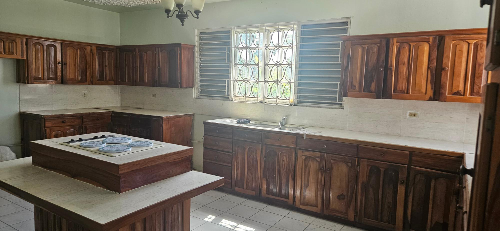 House For Sale: GLENAIR BLVD CHANTILLY, SAVANNA LA MAR | $485,000 photo 15