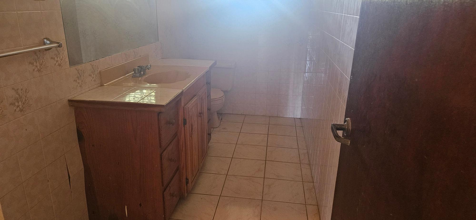 House For Sale: GLENAIR BLVD CHANTILLY, SAVANNA LA MAR | $485,000 photo 17